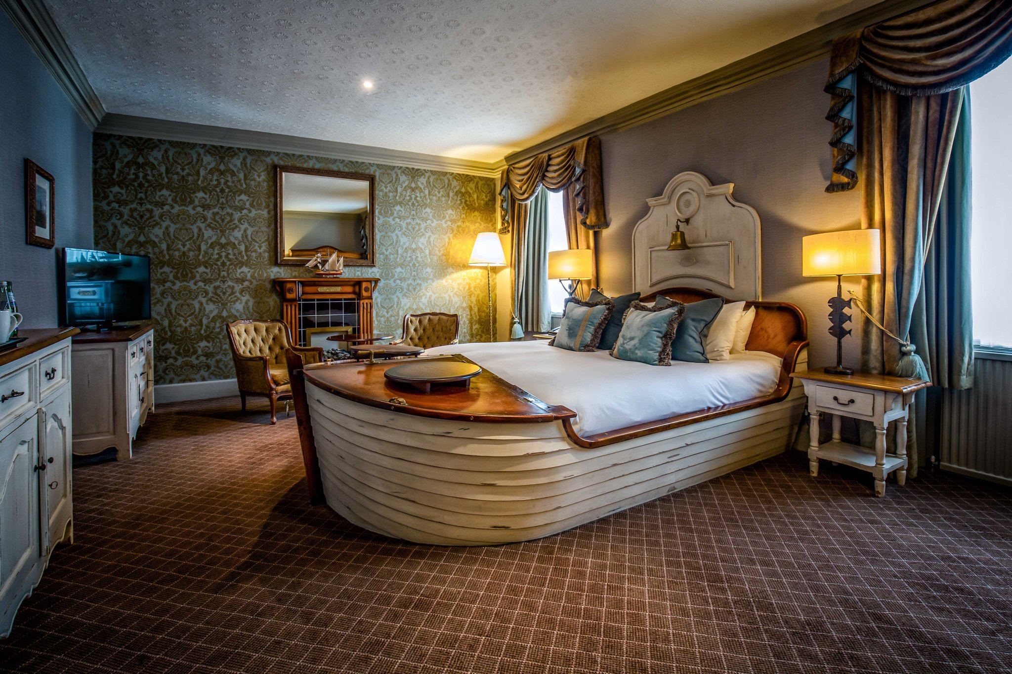 bothy_suite-11_S