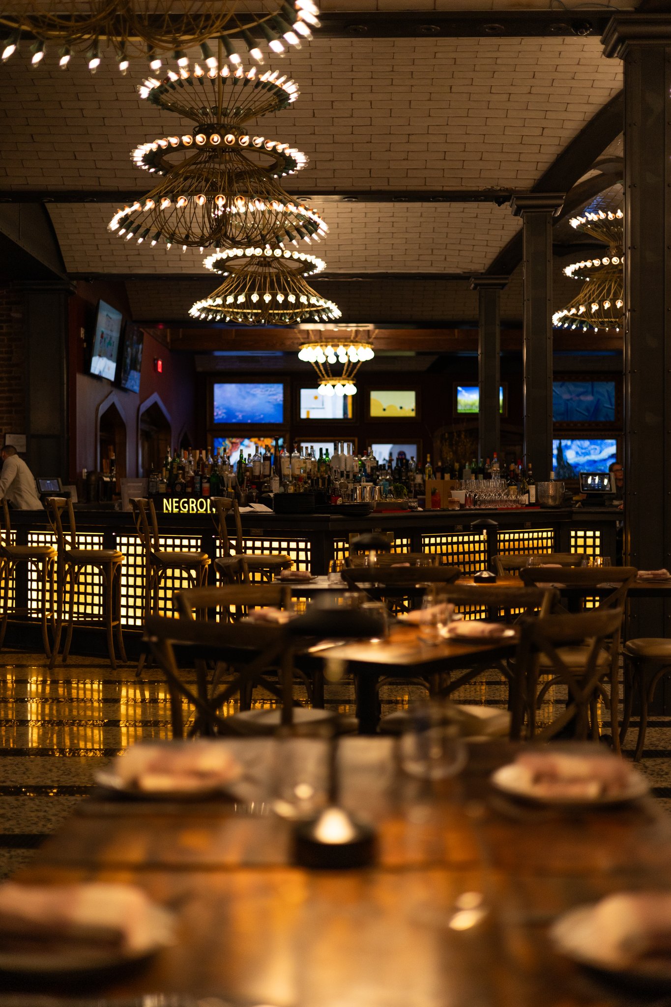 Restaurant-02_S