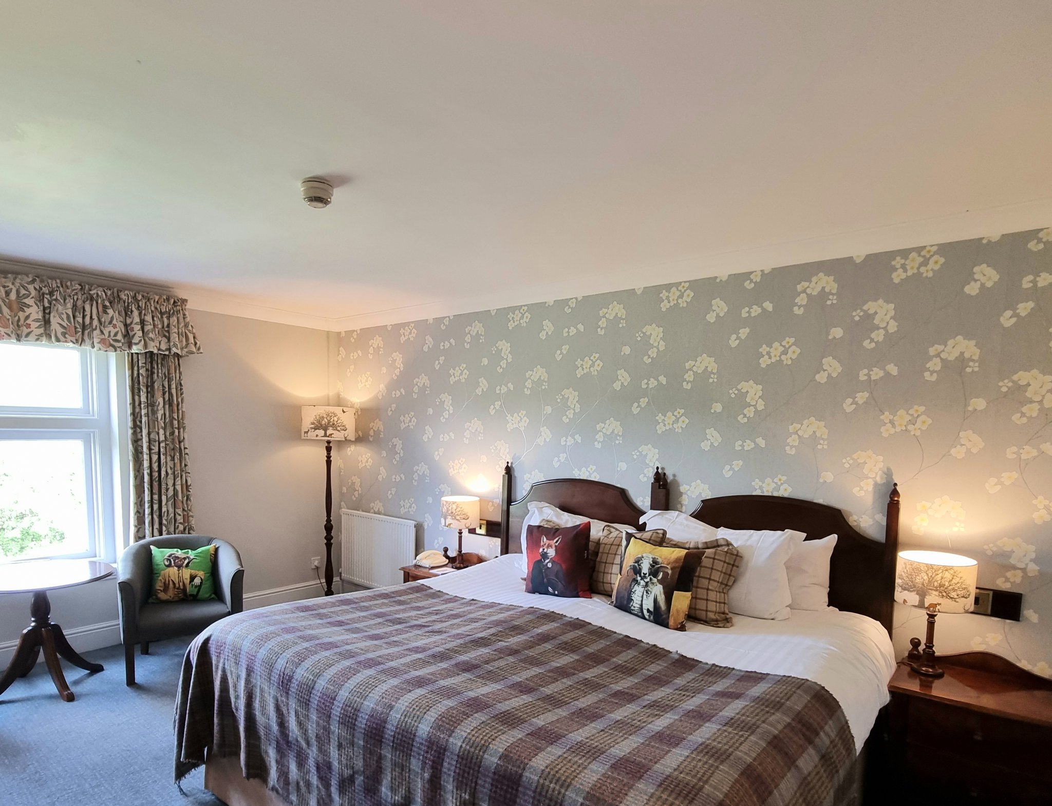 Superior_Room_(2)_S