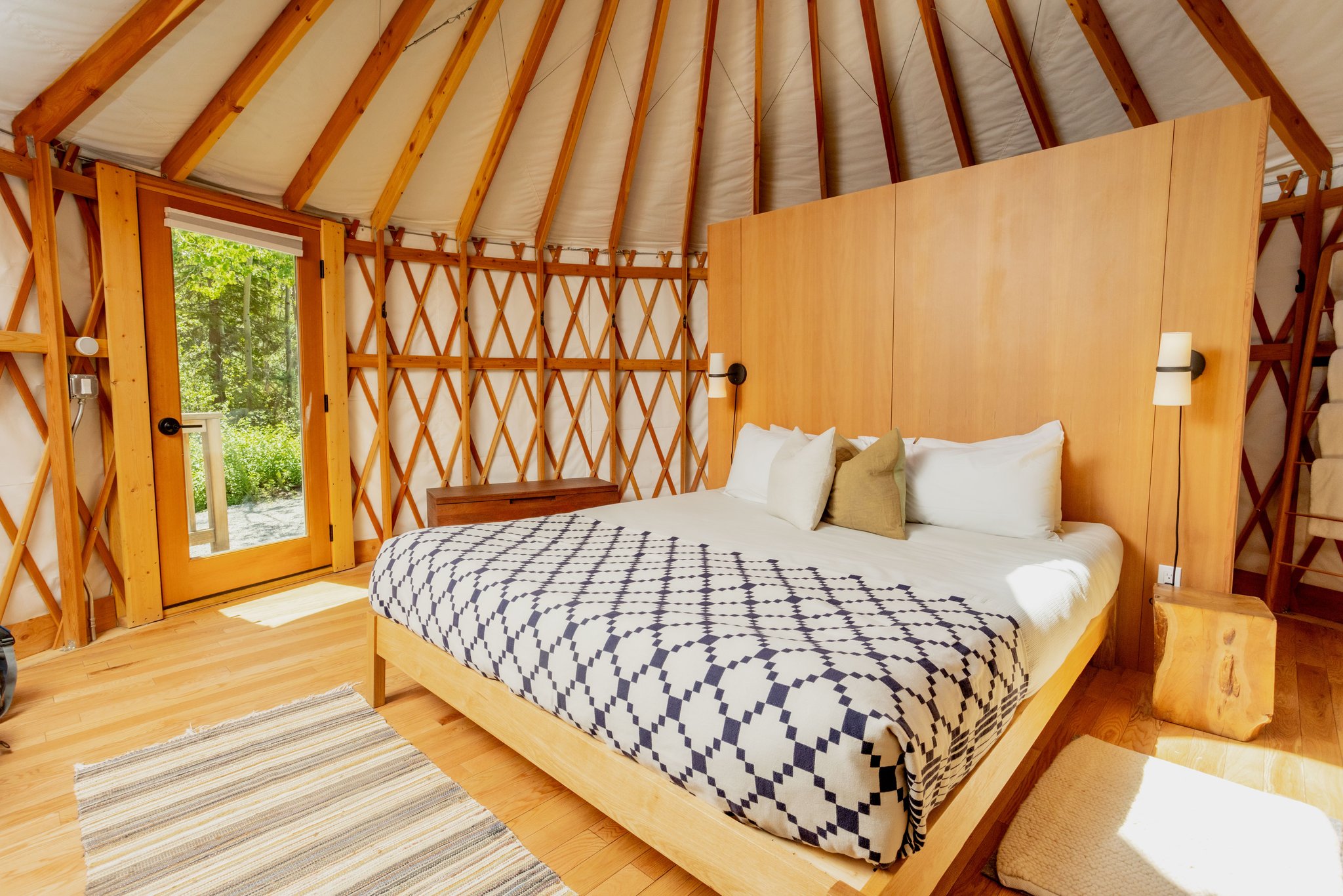 Yurt24_S