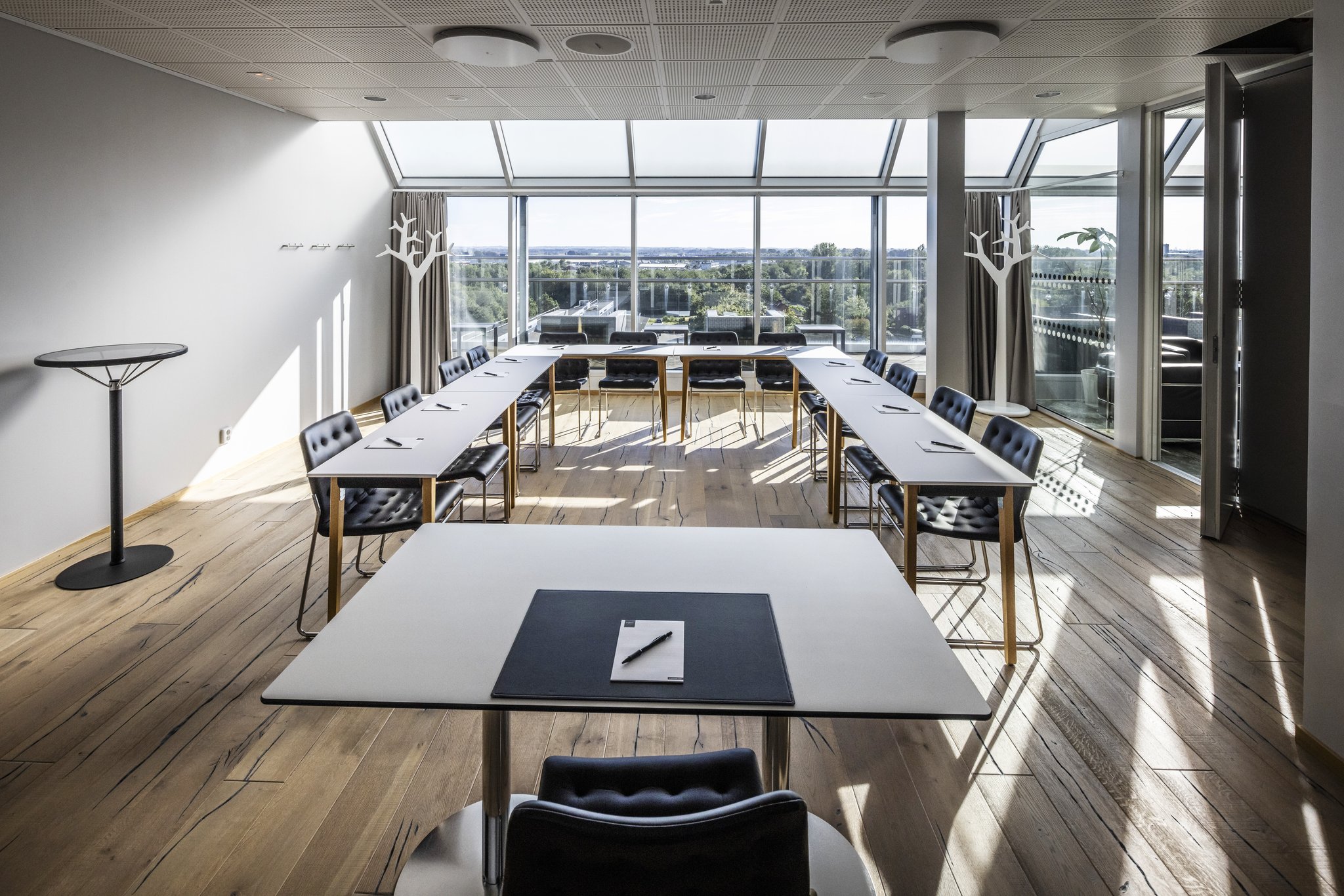 Meeting_Room-00_S