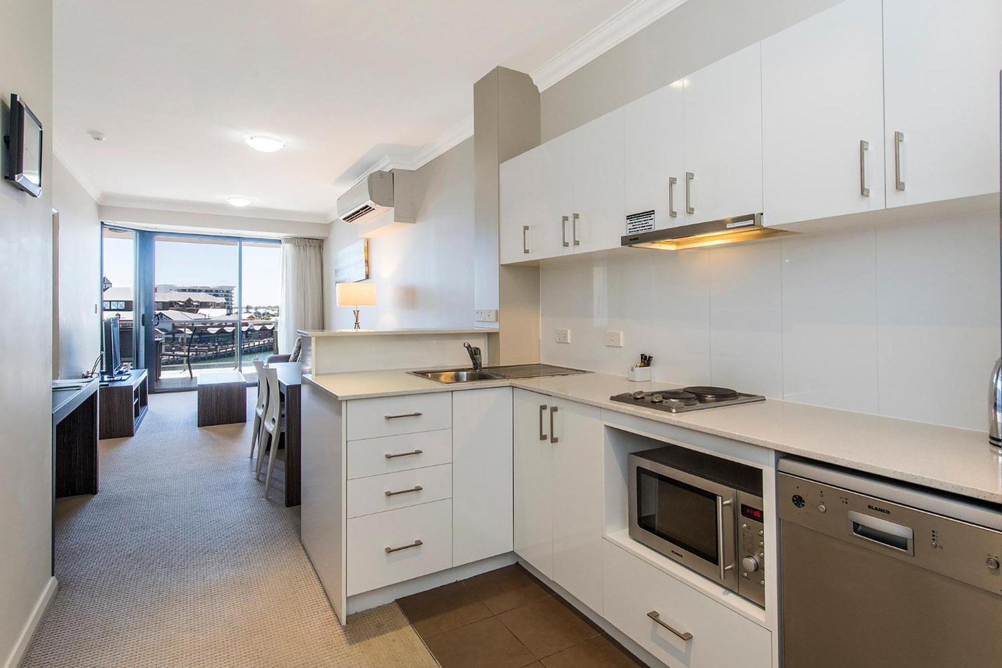 One-Two_Bed-One-Two_Bed_Superior_Marina_View_Apartment_Ki_S