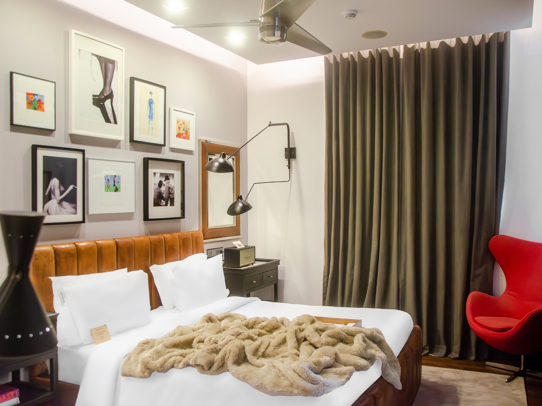 Superior_Room_(1)_S