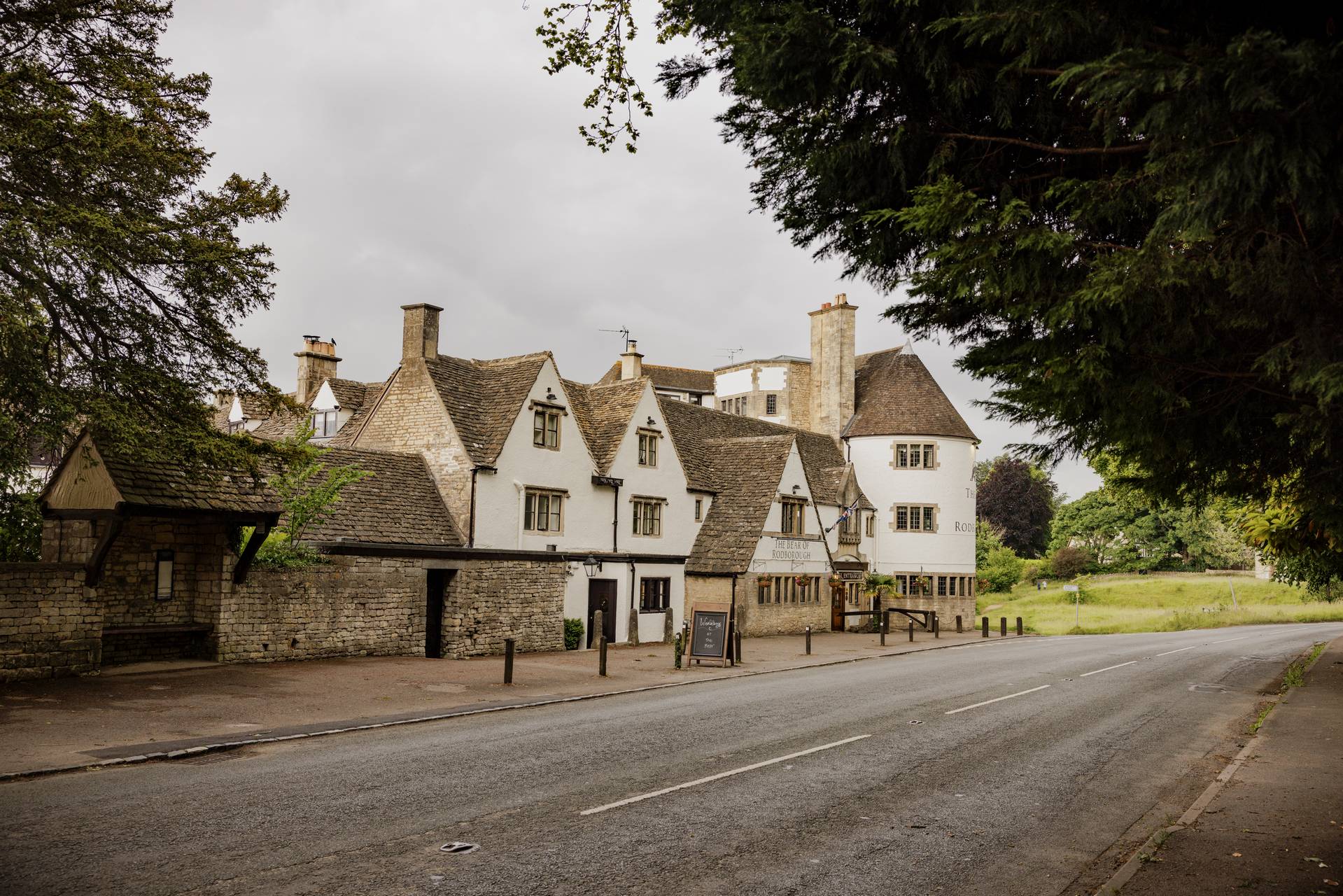 TSP220606_CotswoldsTheBear-2031