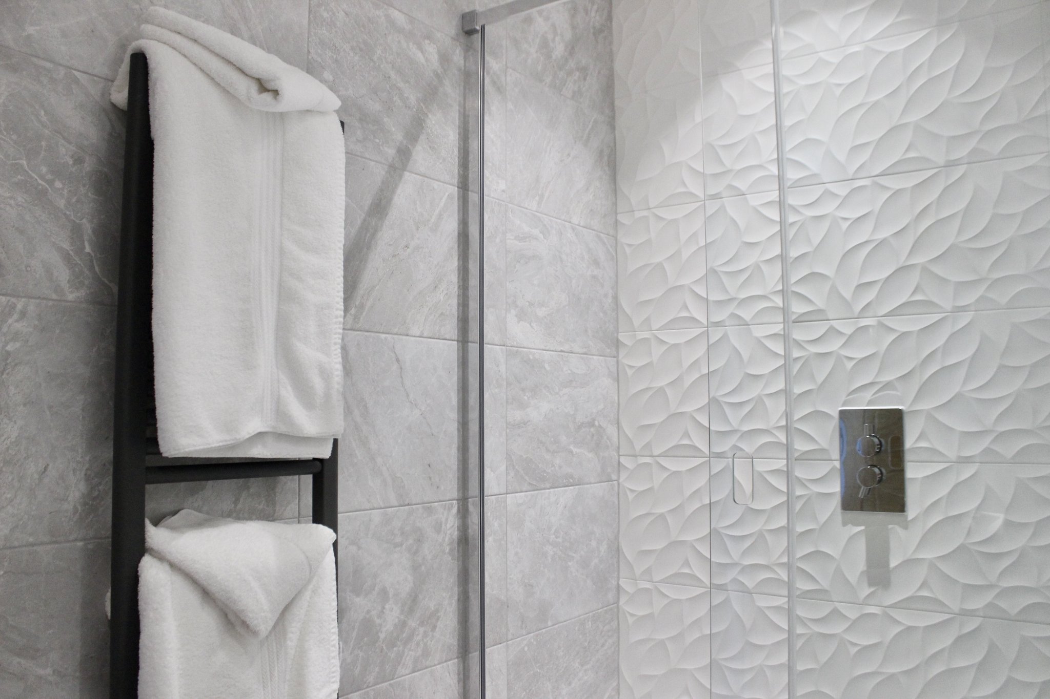 Refurbished_Classic_-_Bathroom_(6)_S