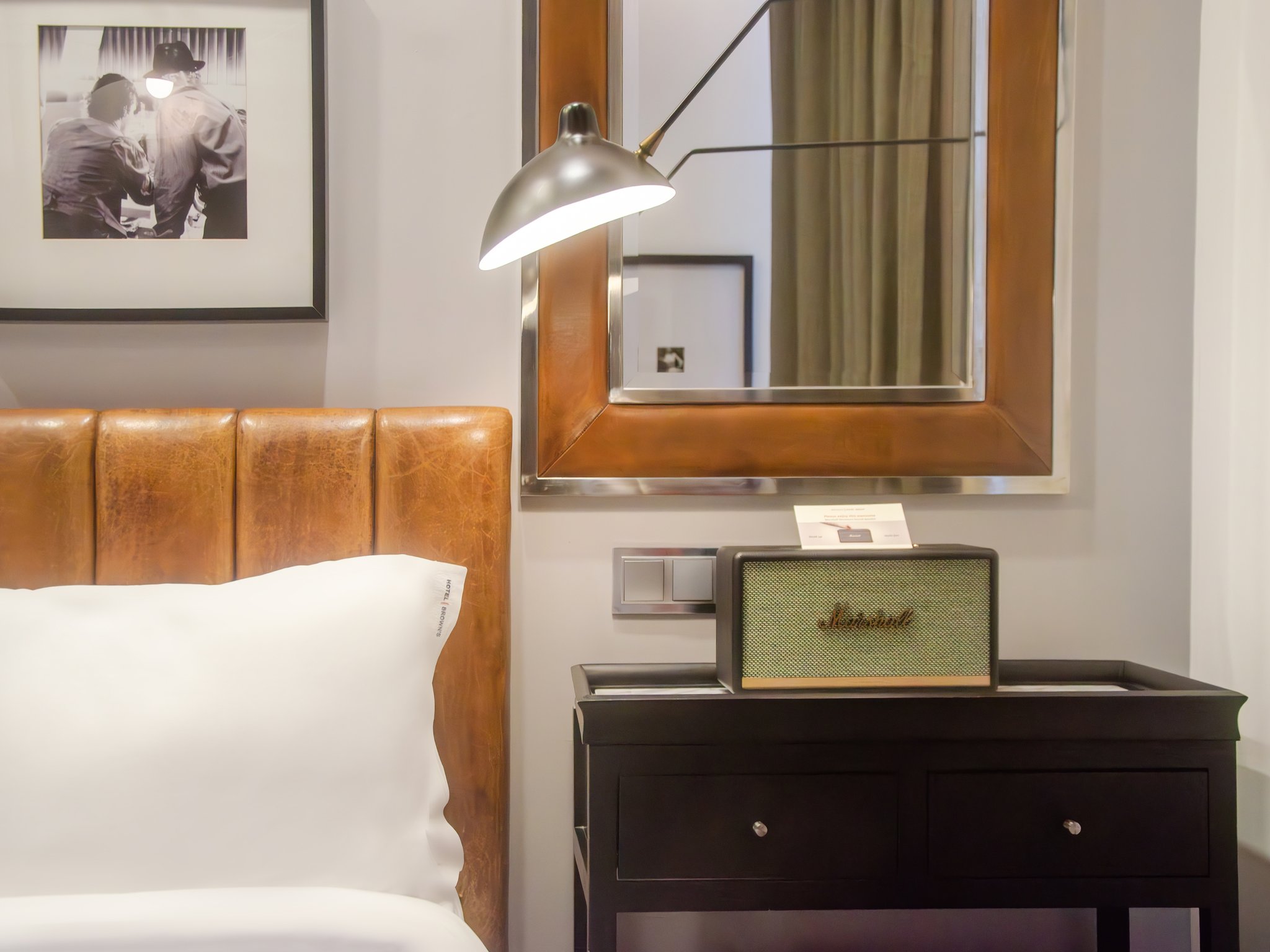 Superior_Room_(2)_S