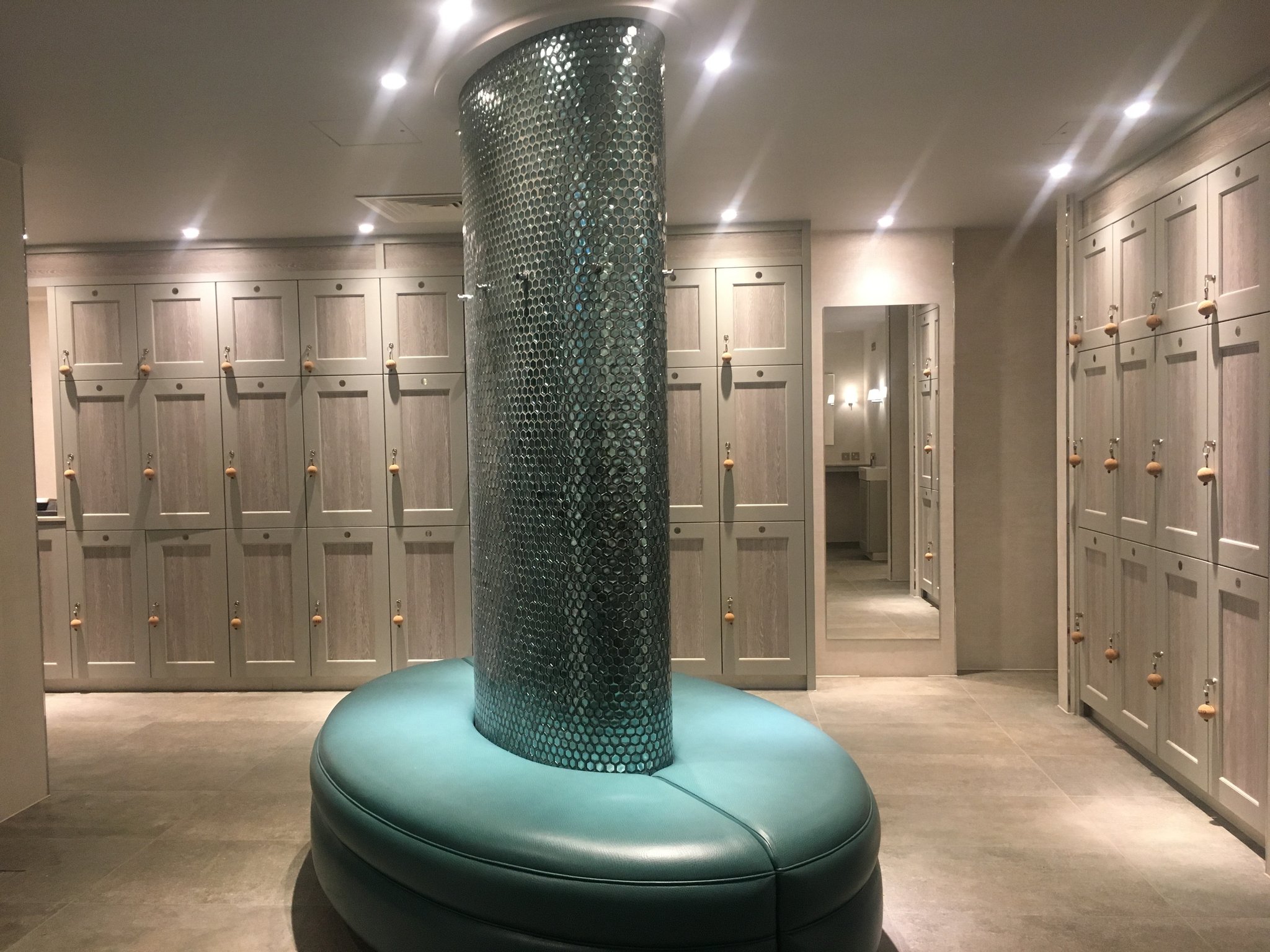 changing_rooms_by_sophia_S