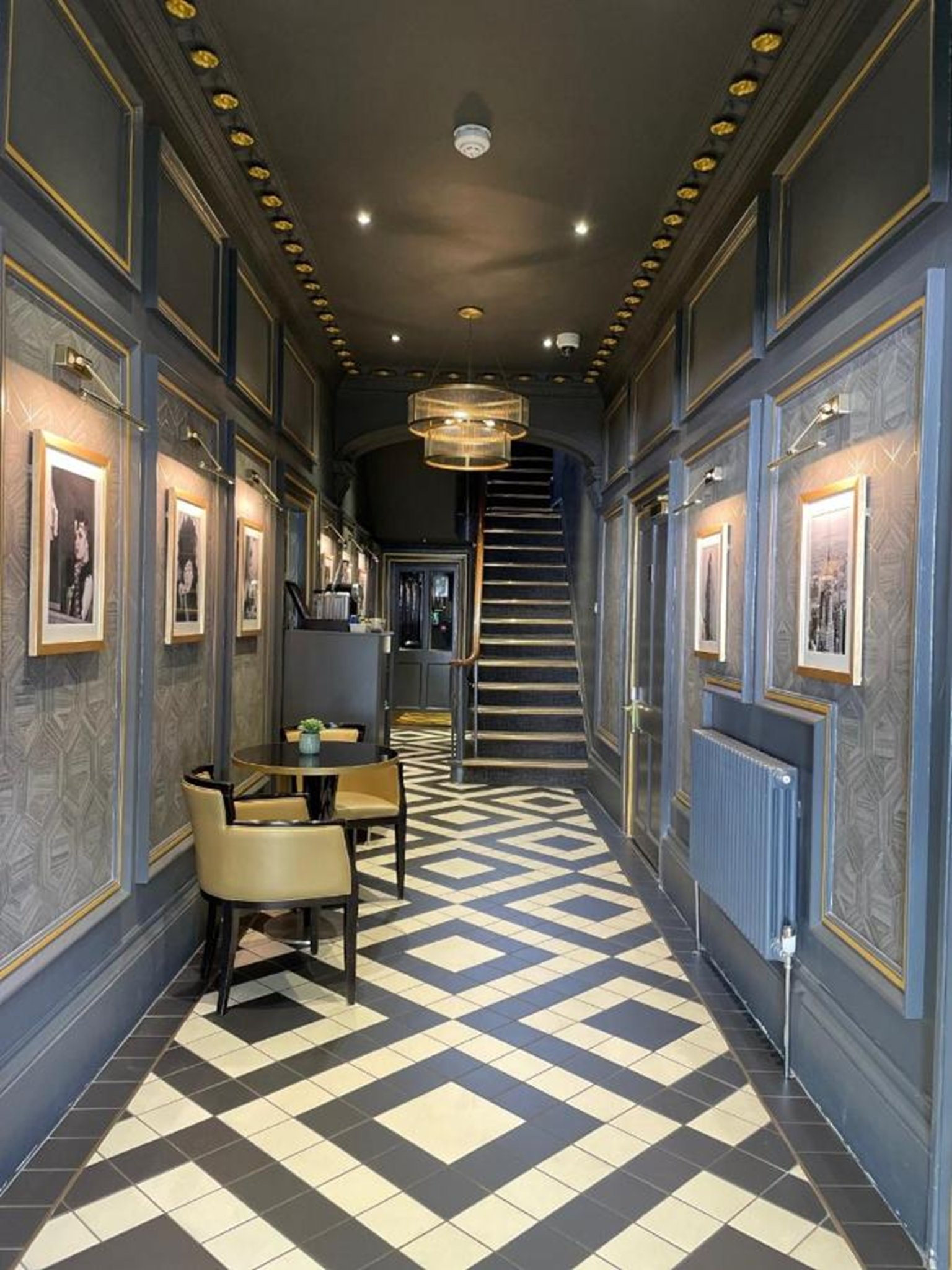Hotel_Lobby_S