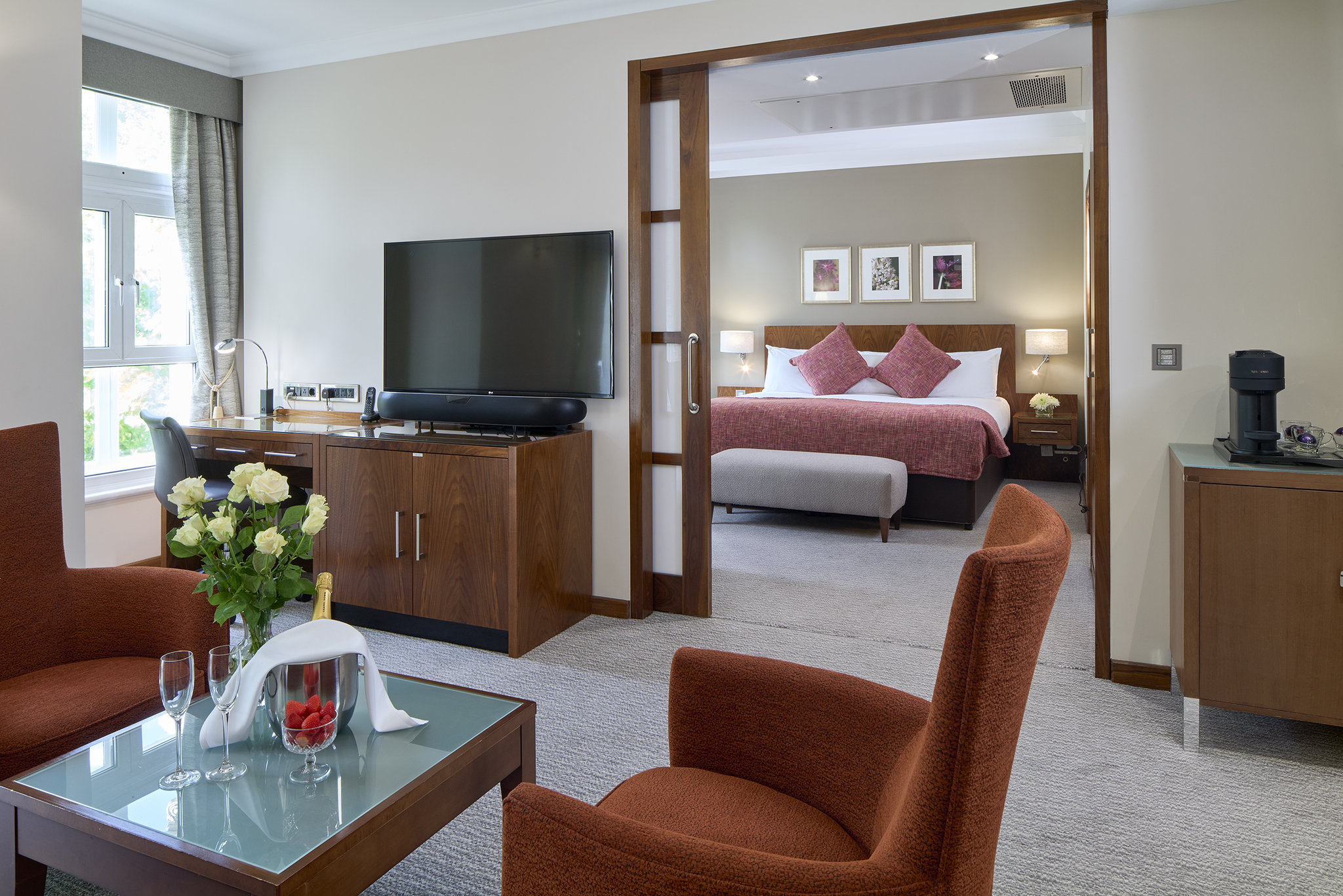 Brompton_Suite_2025_(3)_S