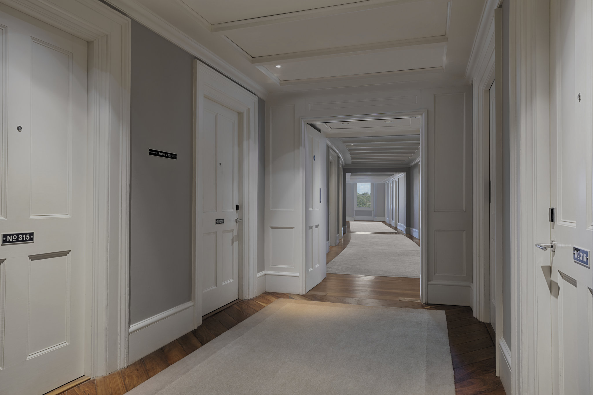 Hotel_Corridor_S