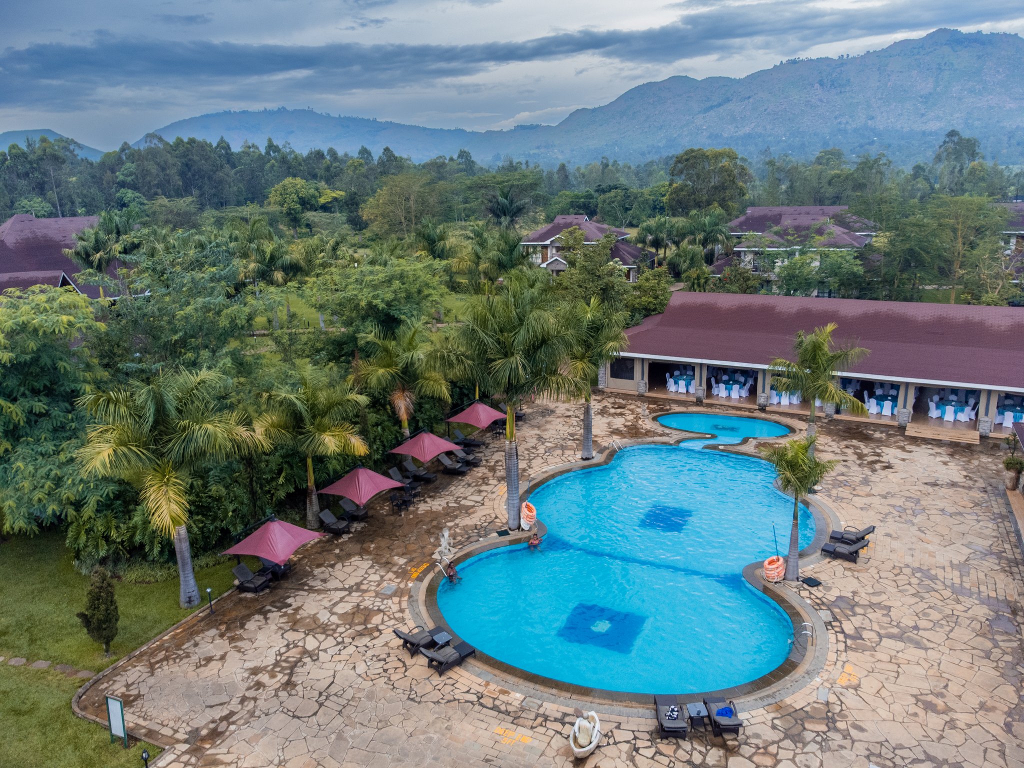 Outdoor_Pool_(1)_S