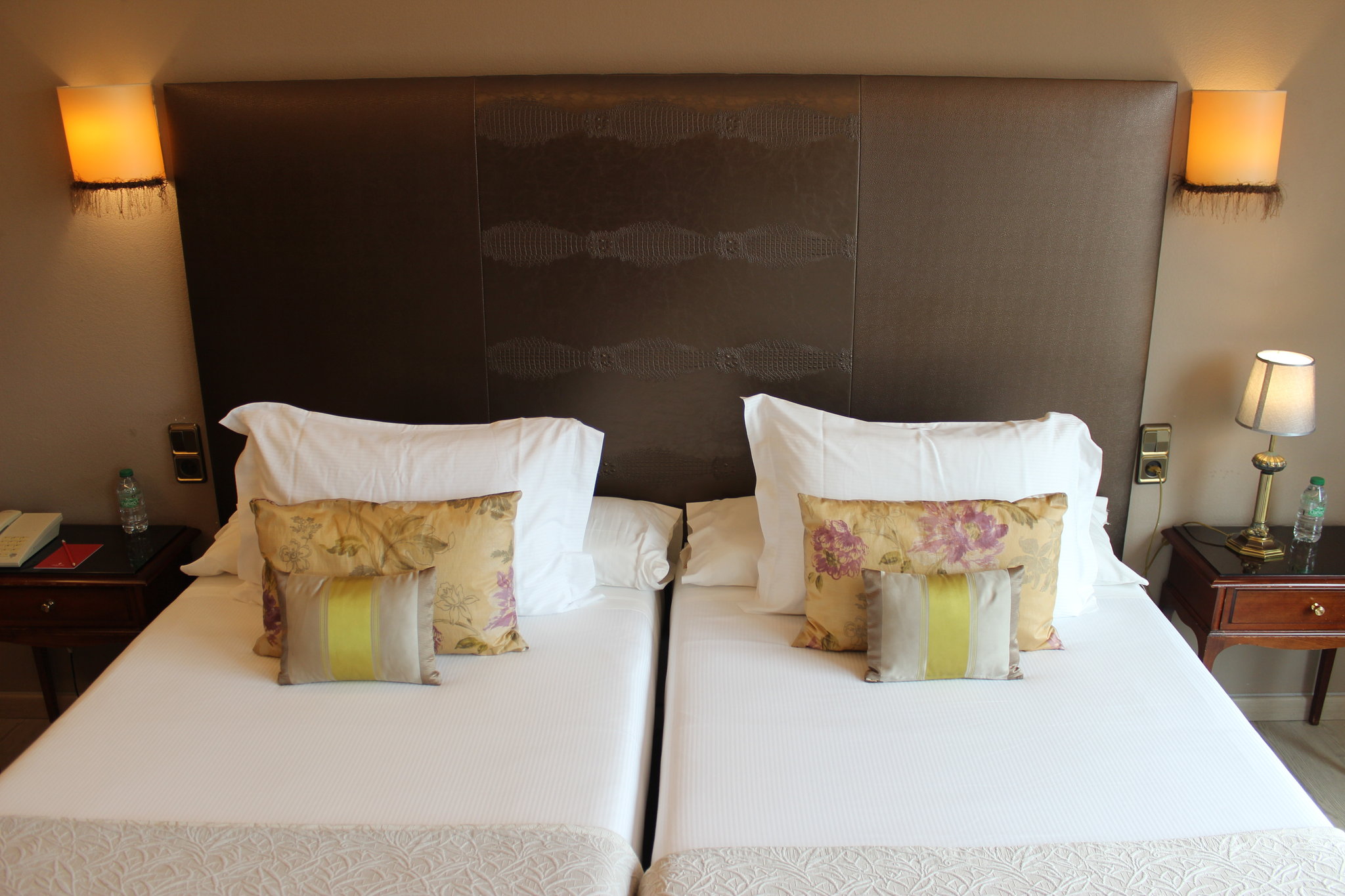 Standard_Room_(6)_S