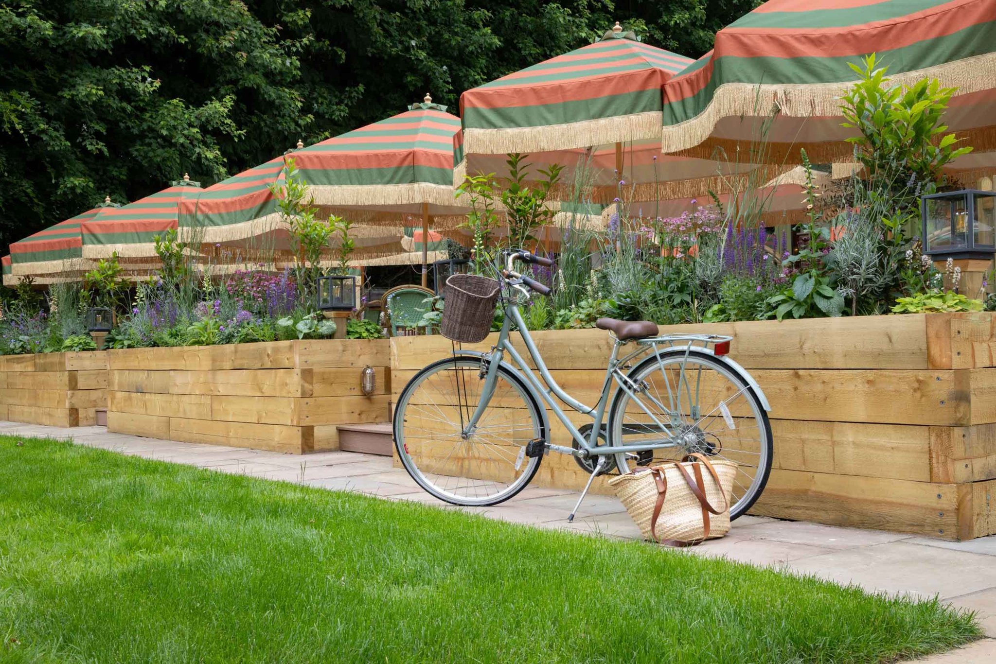 Terrace_1_S