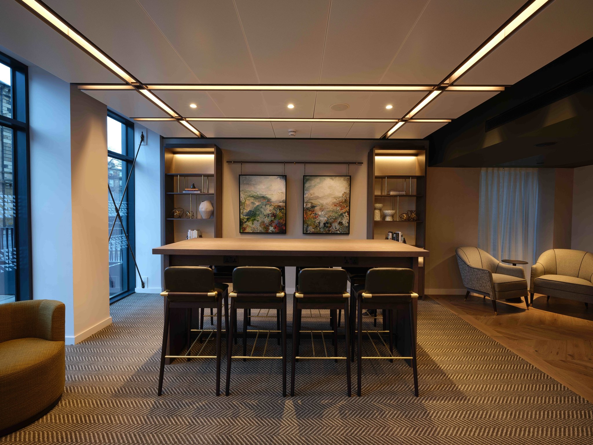 The_Resident_Edinburgh_Lounge_high_table_S