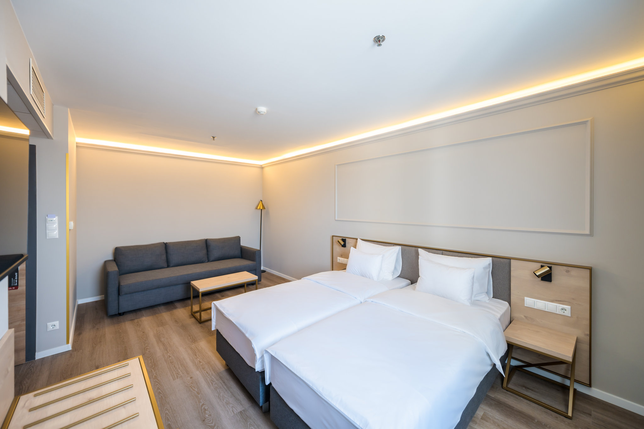 Superior_Room_(9)_S