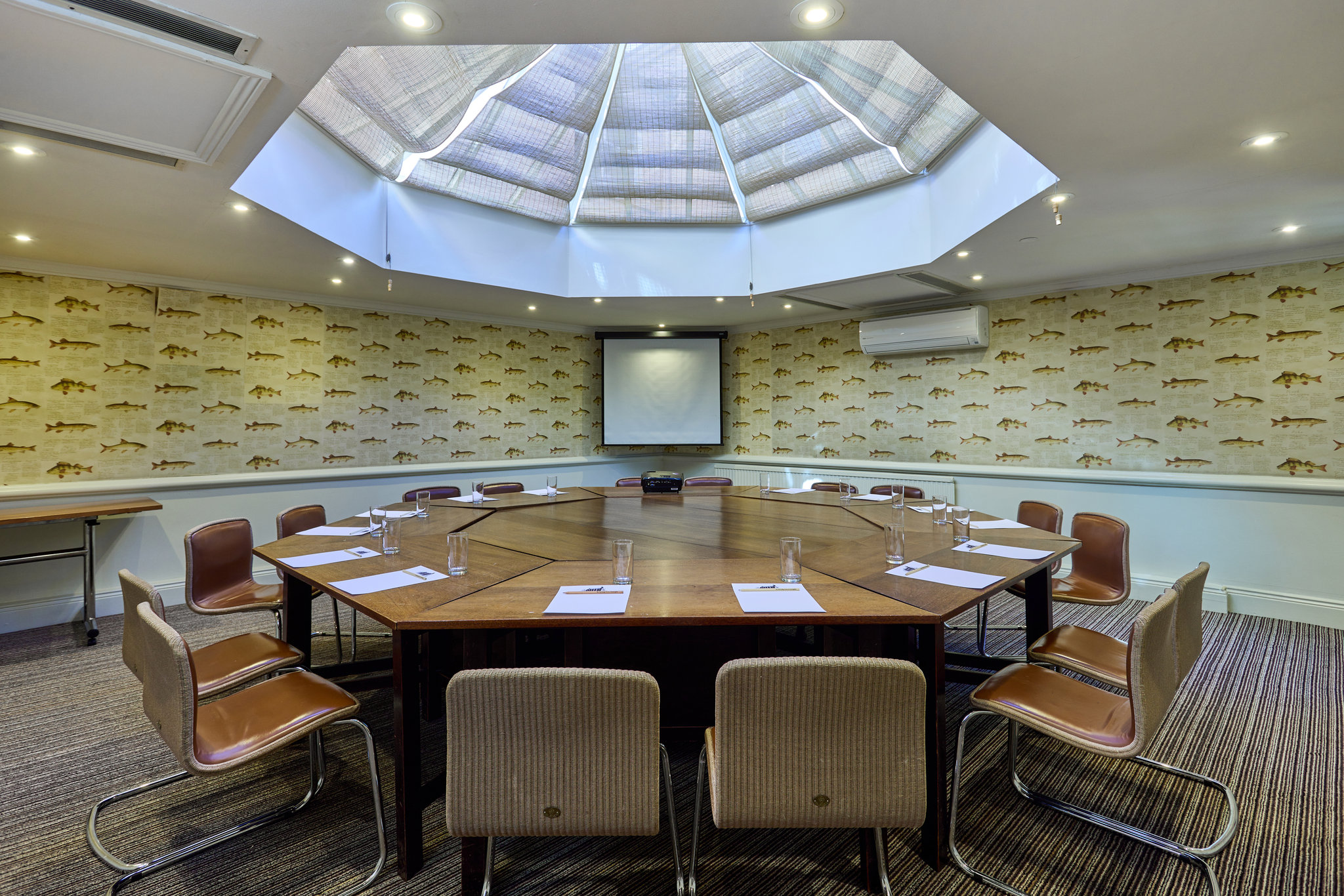 River_Boardroom_S