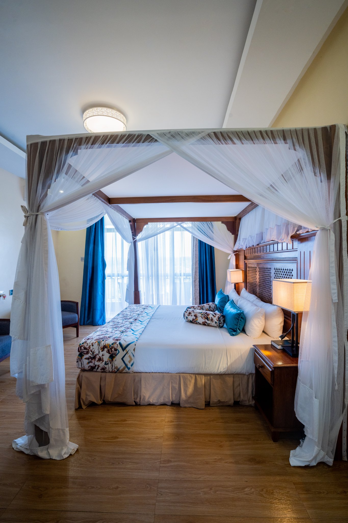 Executive_Suite-06_S