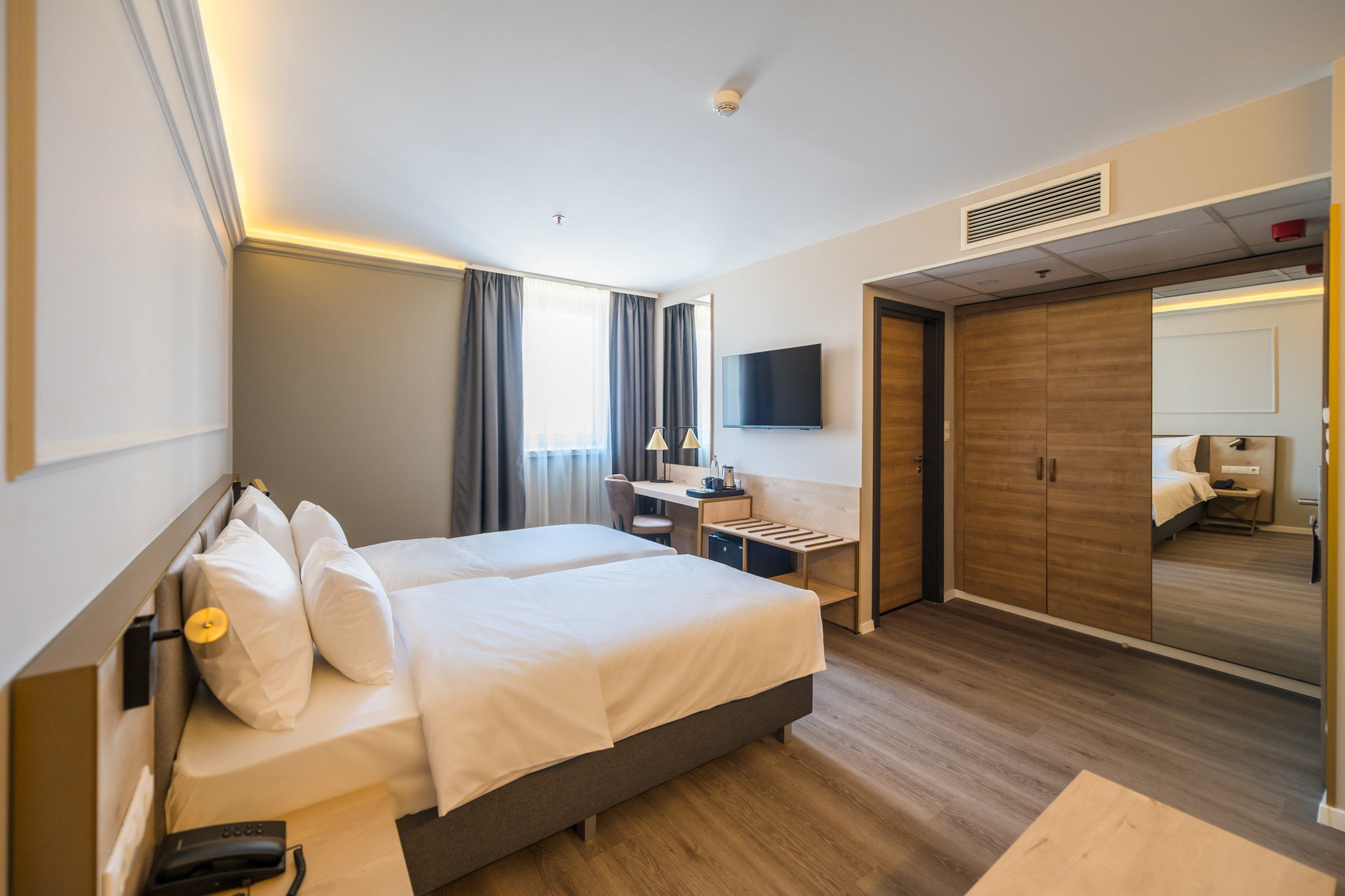 Superior_Room_(6)_S
