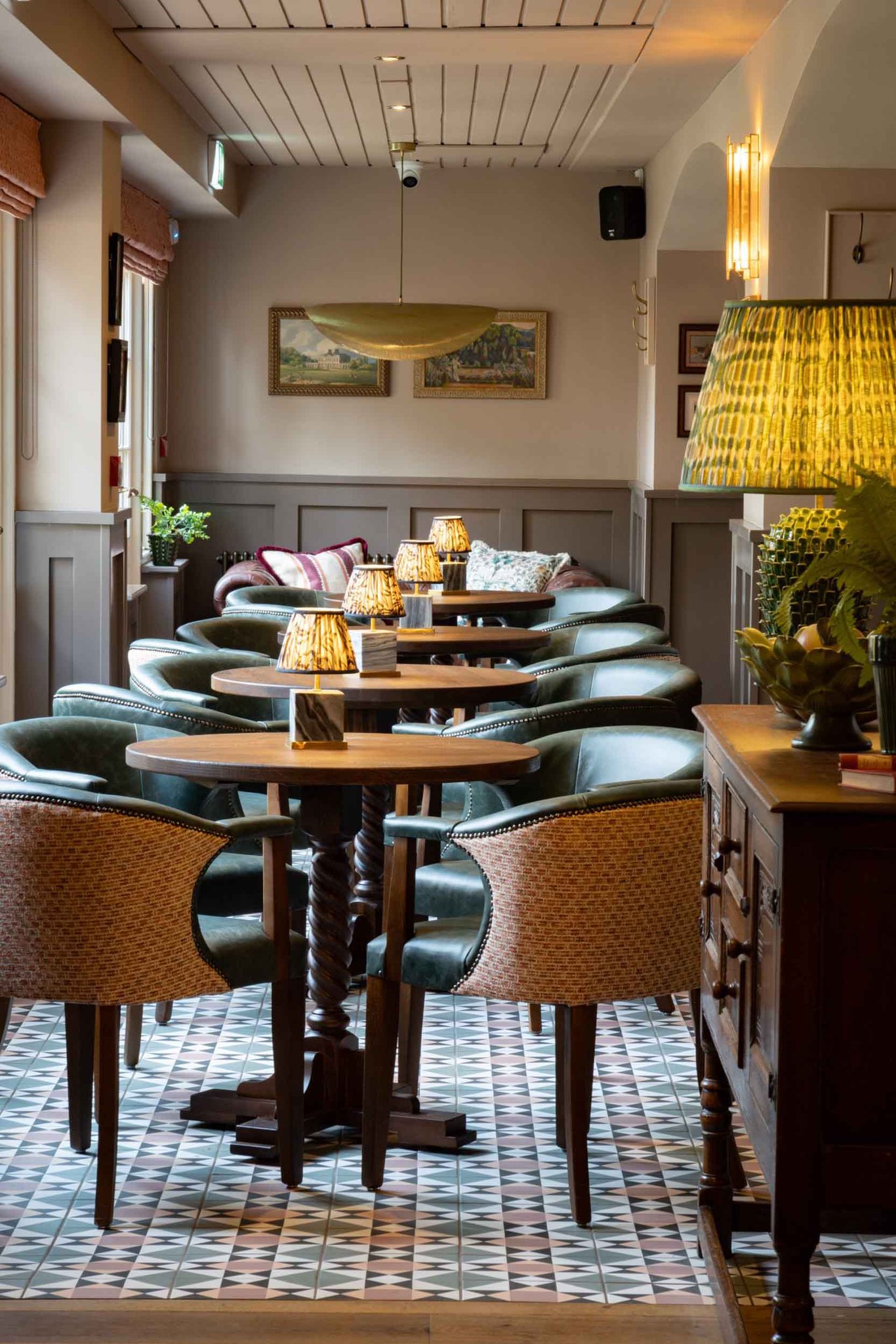 the-ragged-robin-godalming-bar-restaurant-040_S
