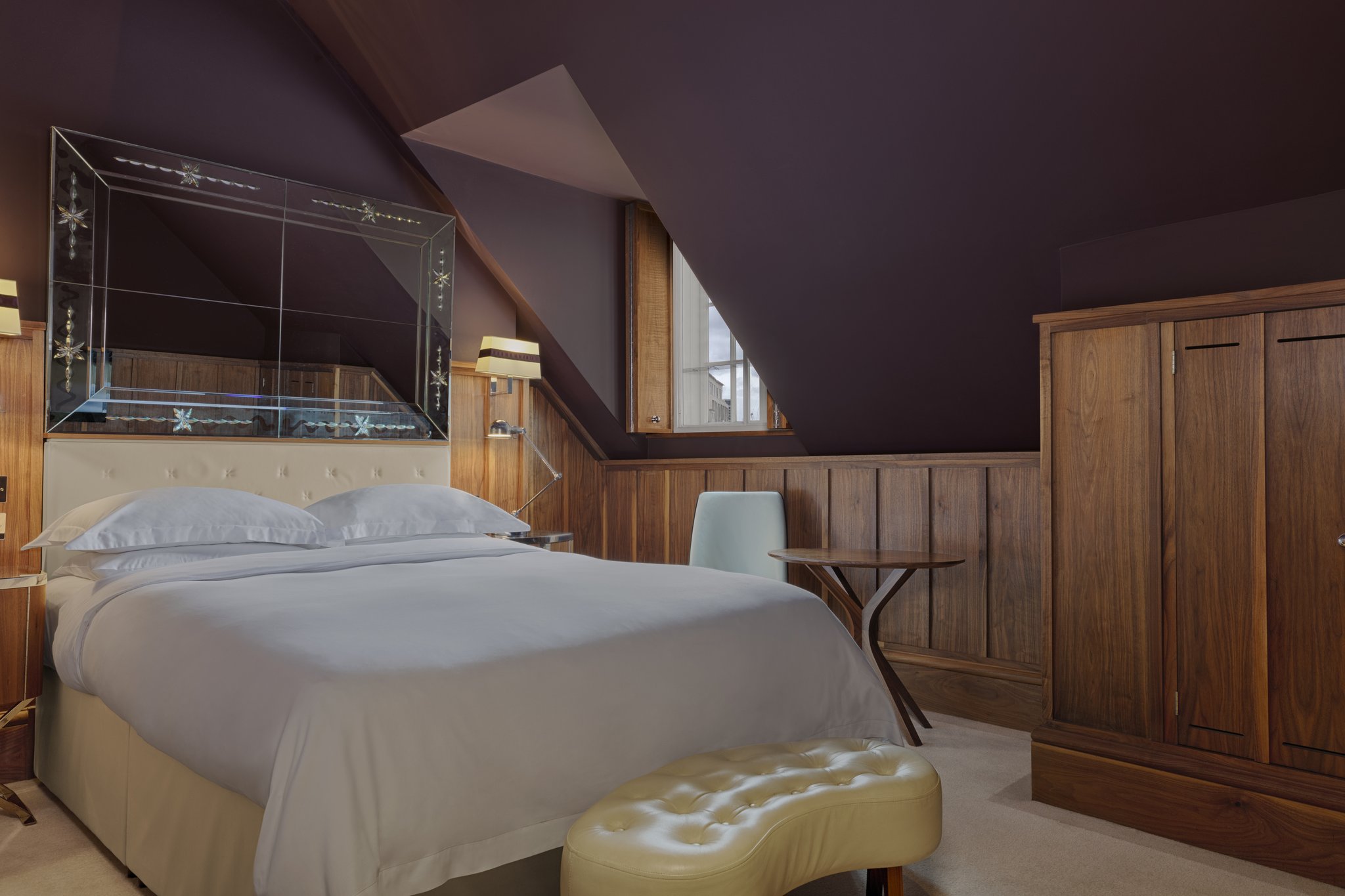Edwardian_Bedroom_S