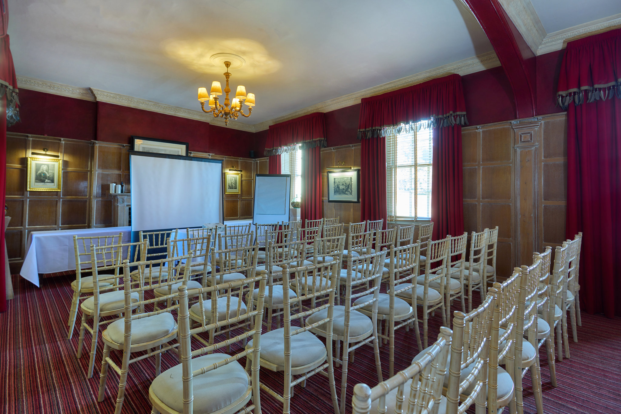 Dining_Room_Theater_S