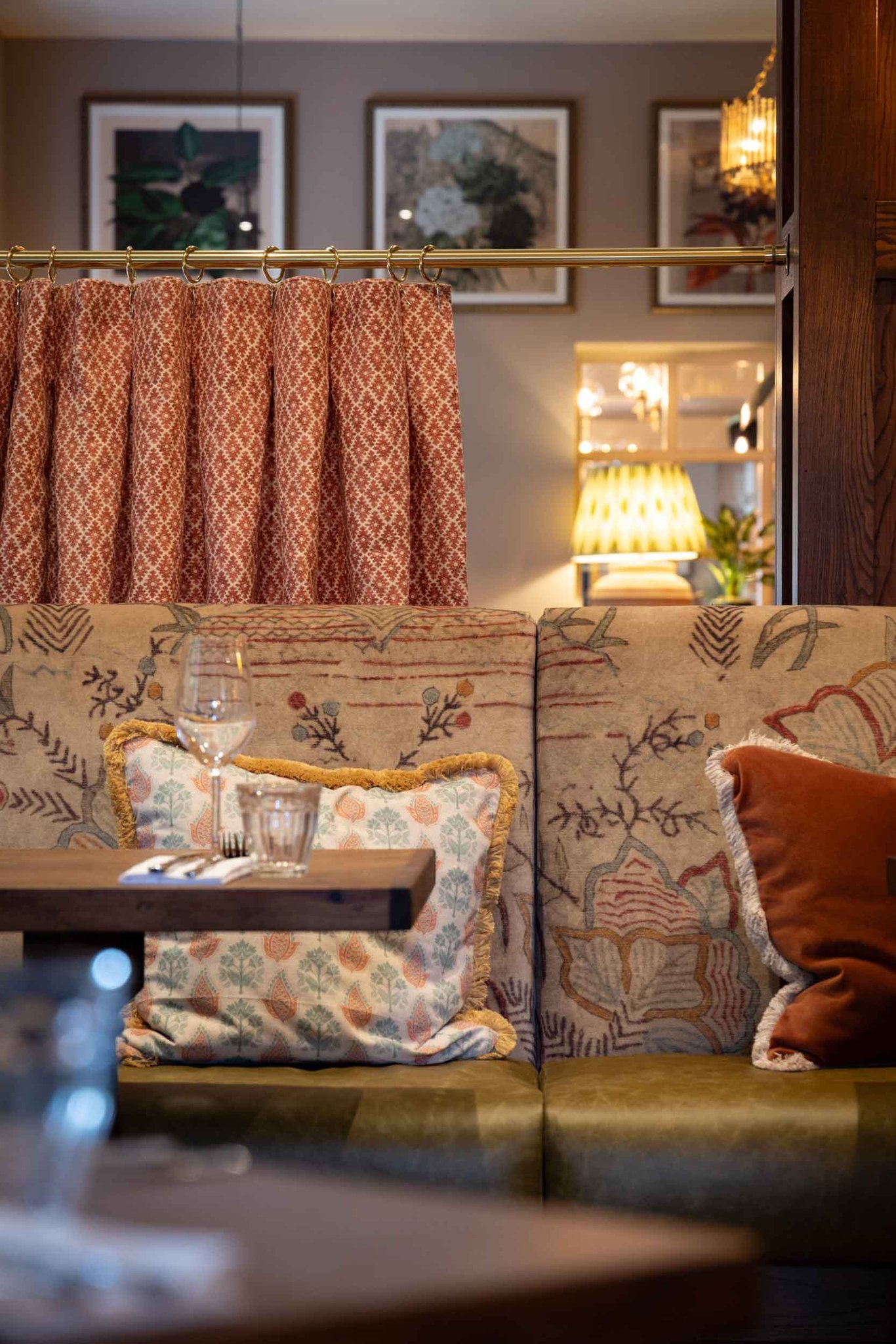 the-ragged-robin-godalming-bar-restaurant-085_S