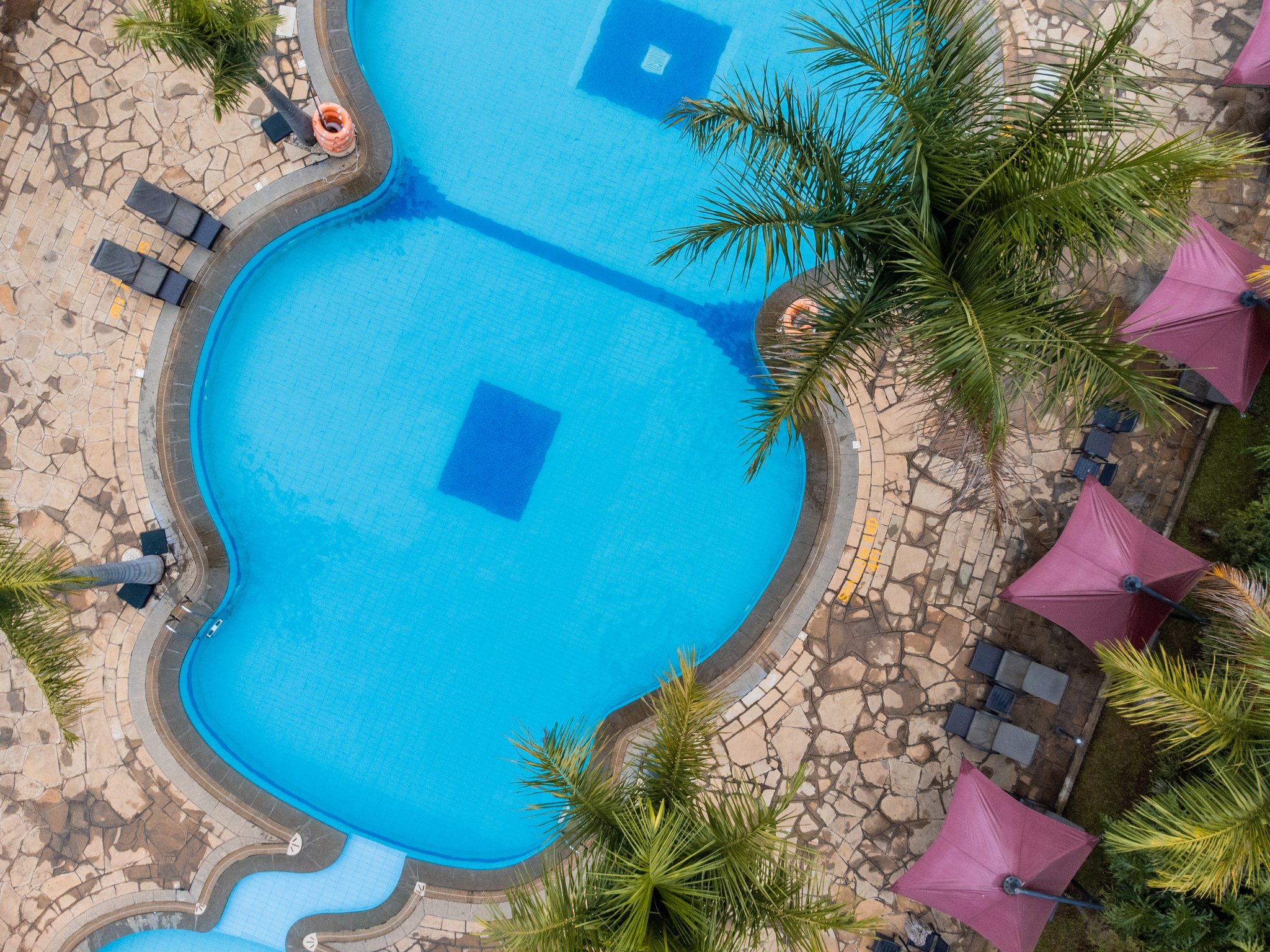 Outdoor_Pool_(9)_S