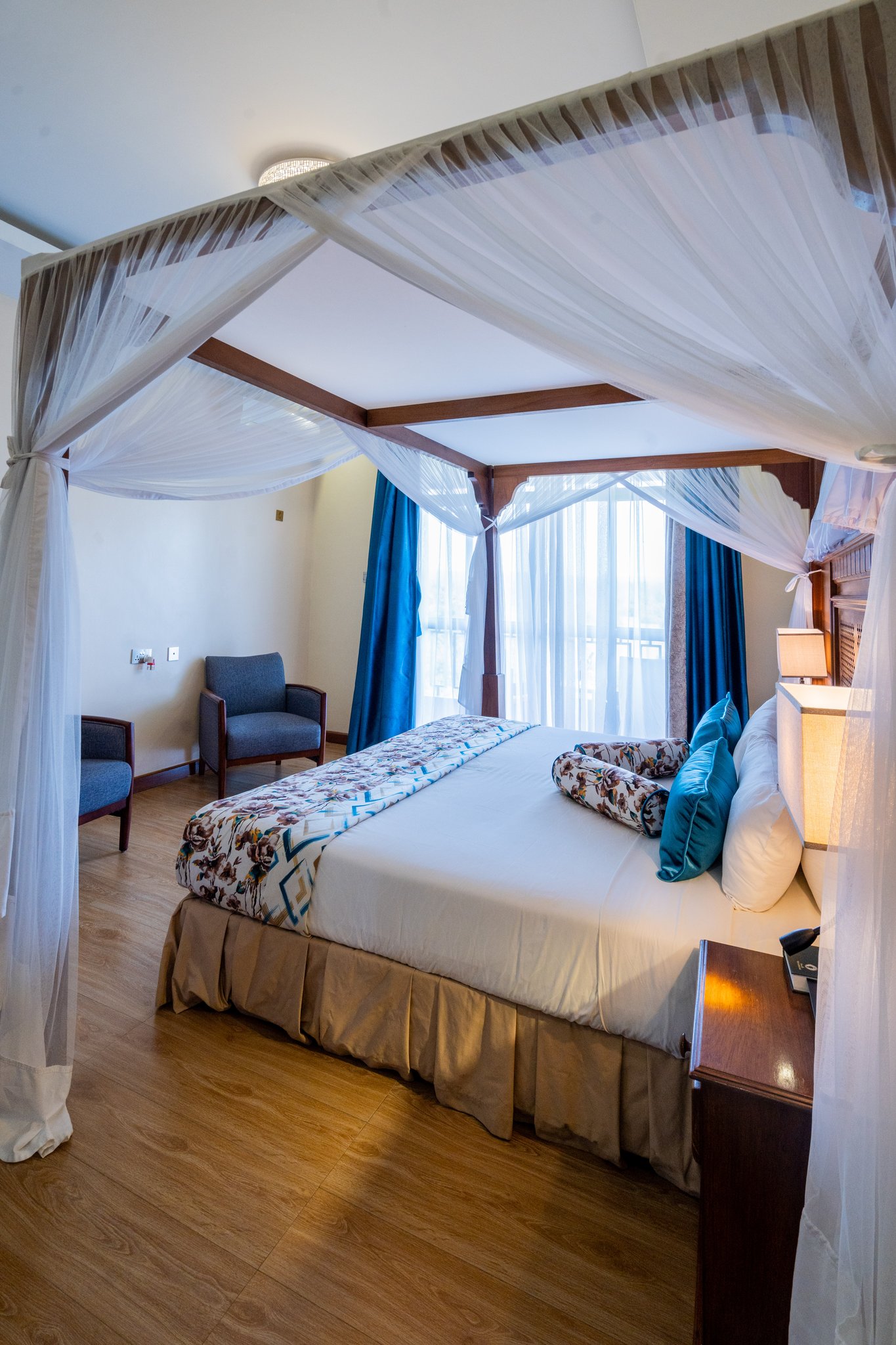 Executive_Suite-07_S