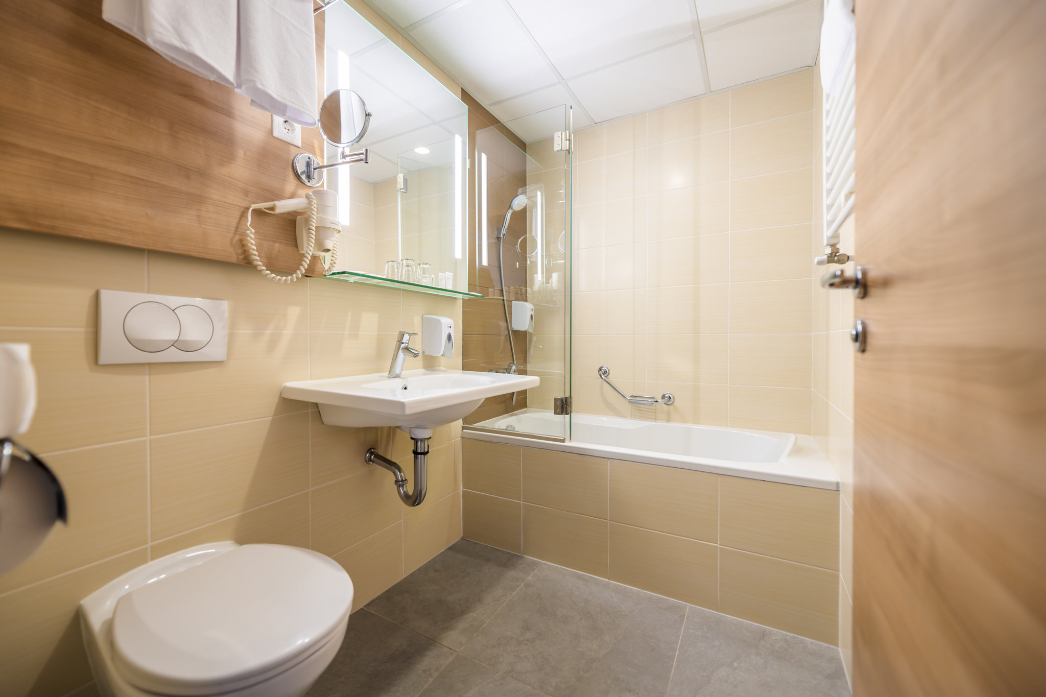 Standard_Room_(9)_S