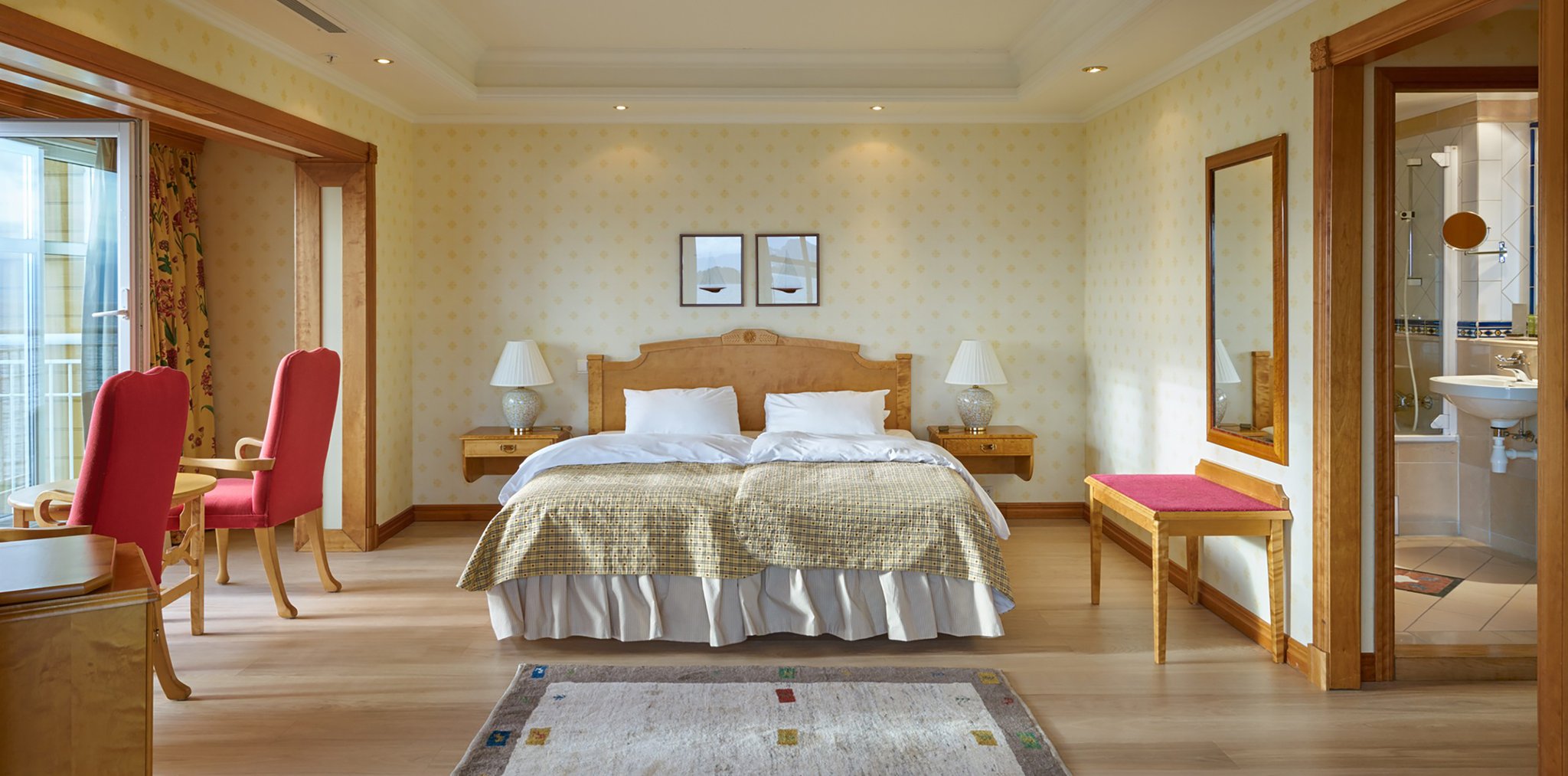 Corner_Room5_S