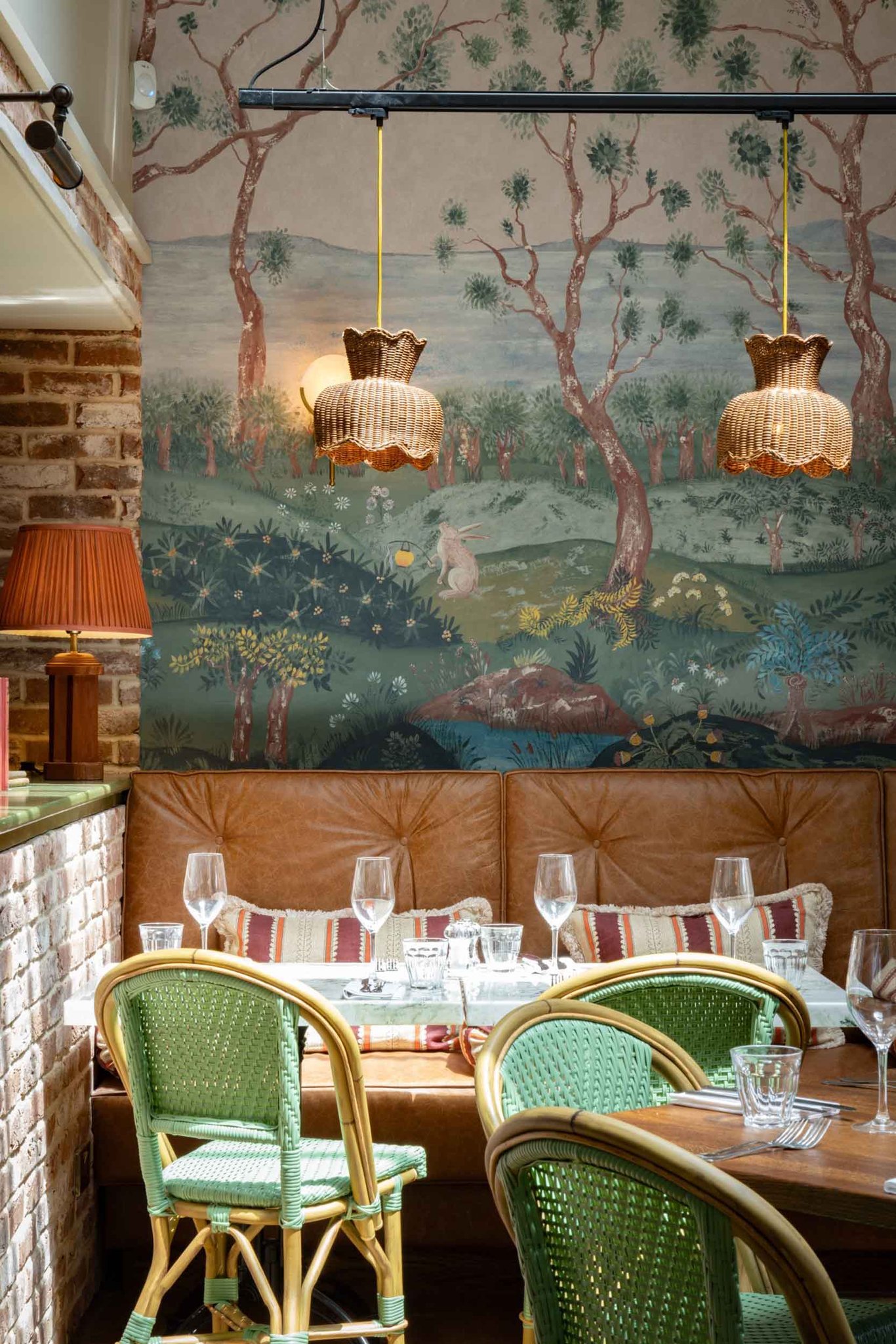 the-ragged-robin-godalming-bar-restaurant-102_S