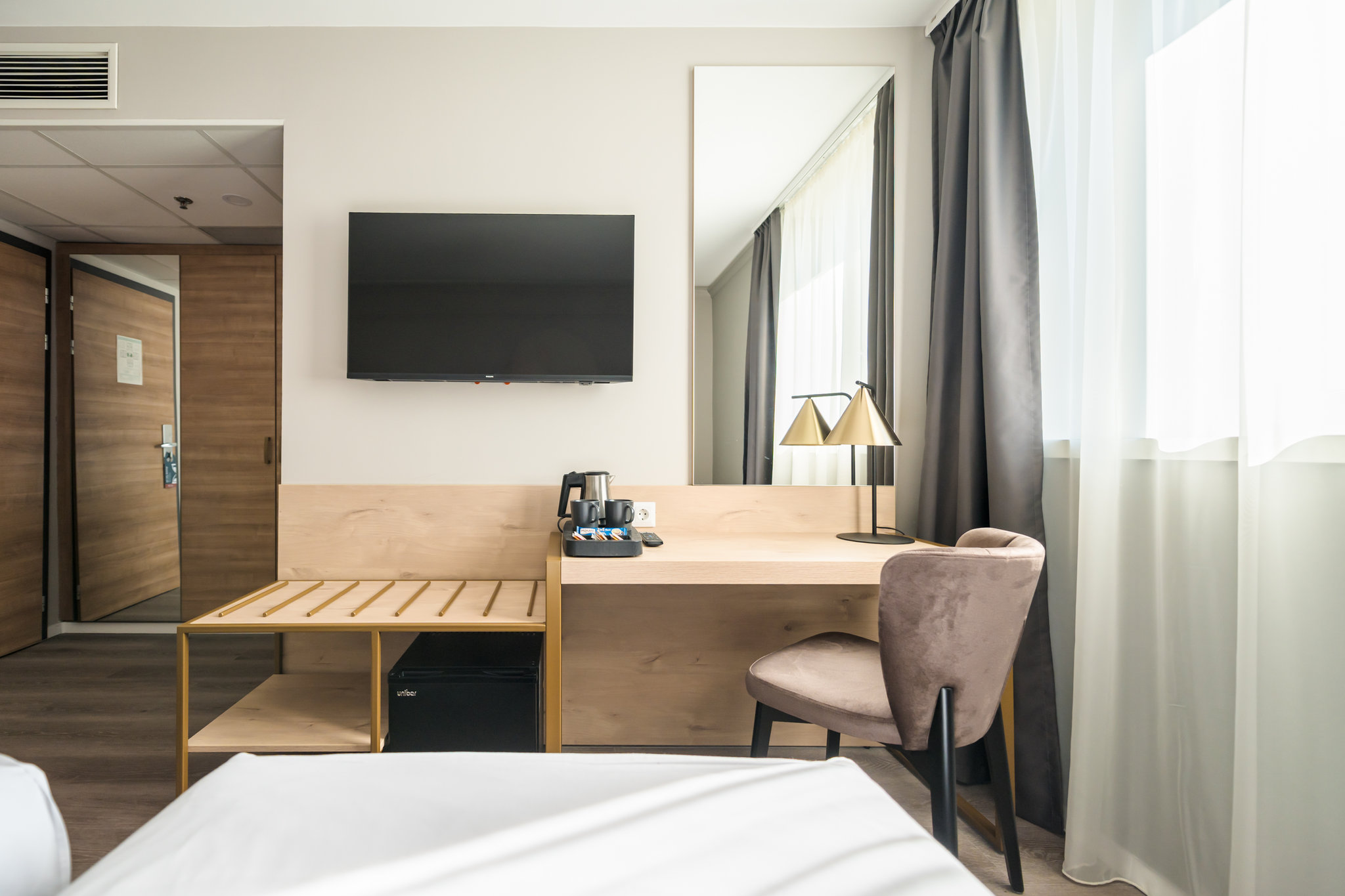 Standard_Room_(4)_S