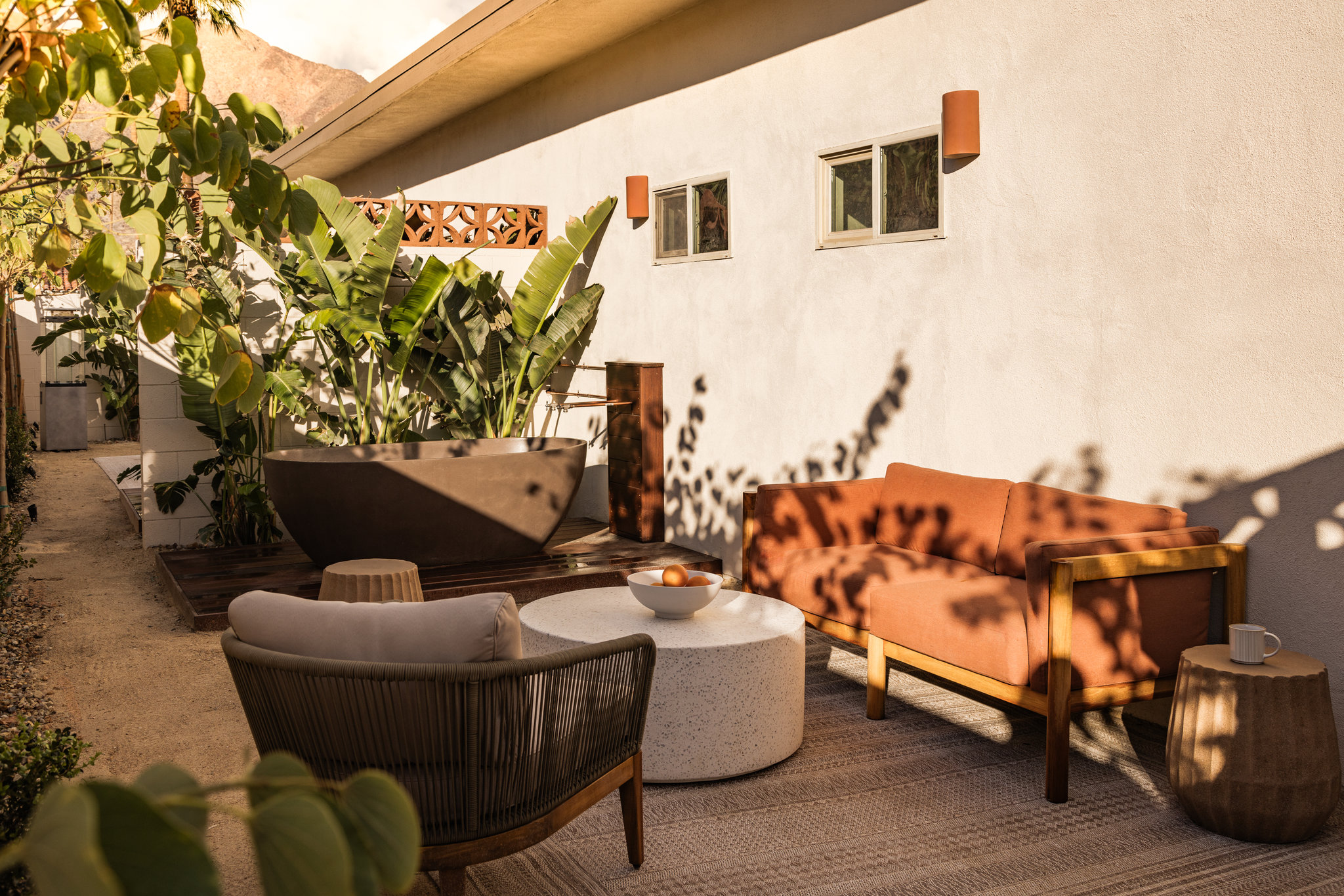 Outdoor_Spa_Suite_(4)_S