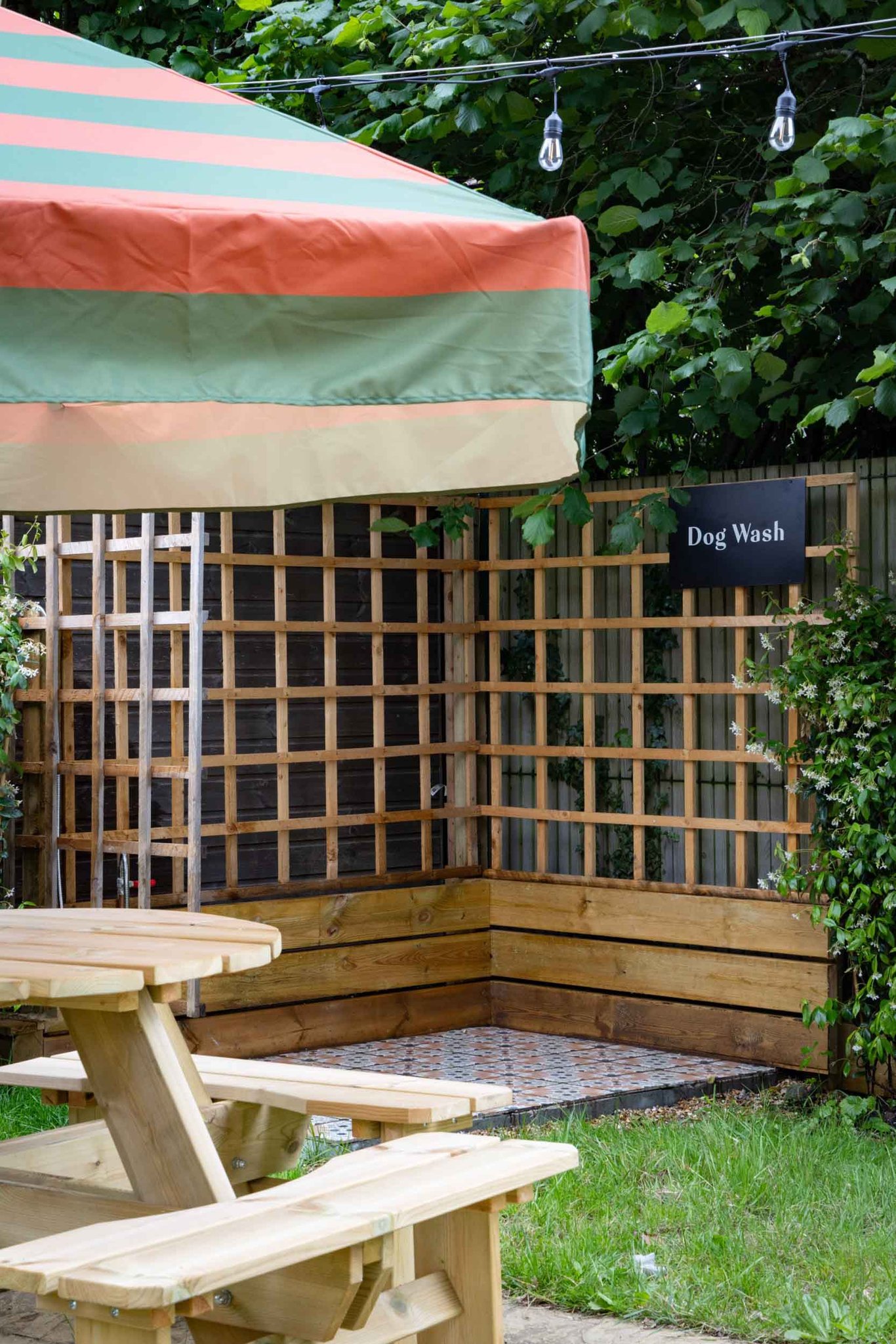 the-ragged-robin-godalming-exterior-074_S