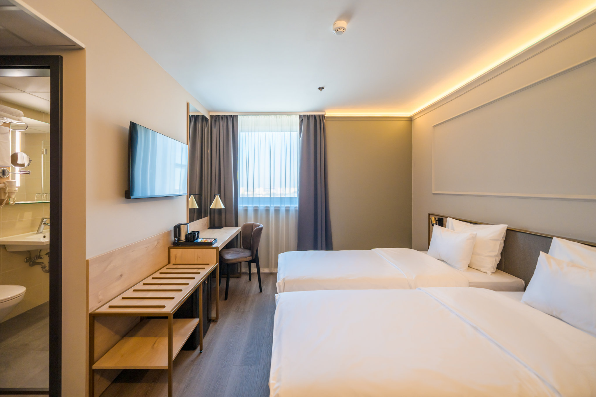 Standard_Room_(13)_S