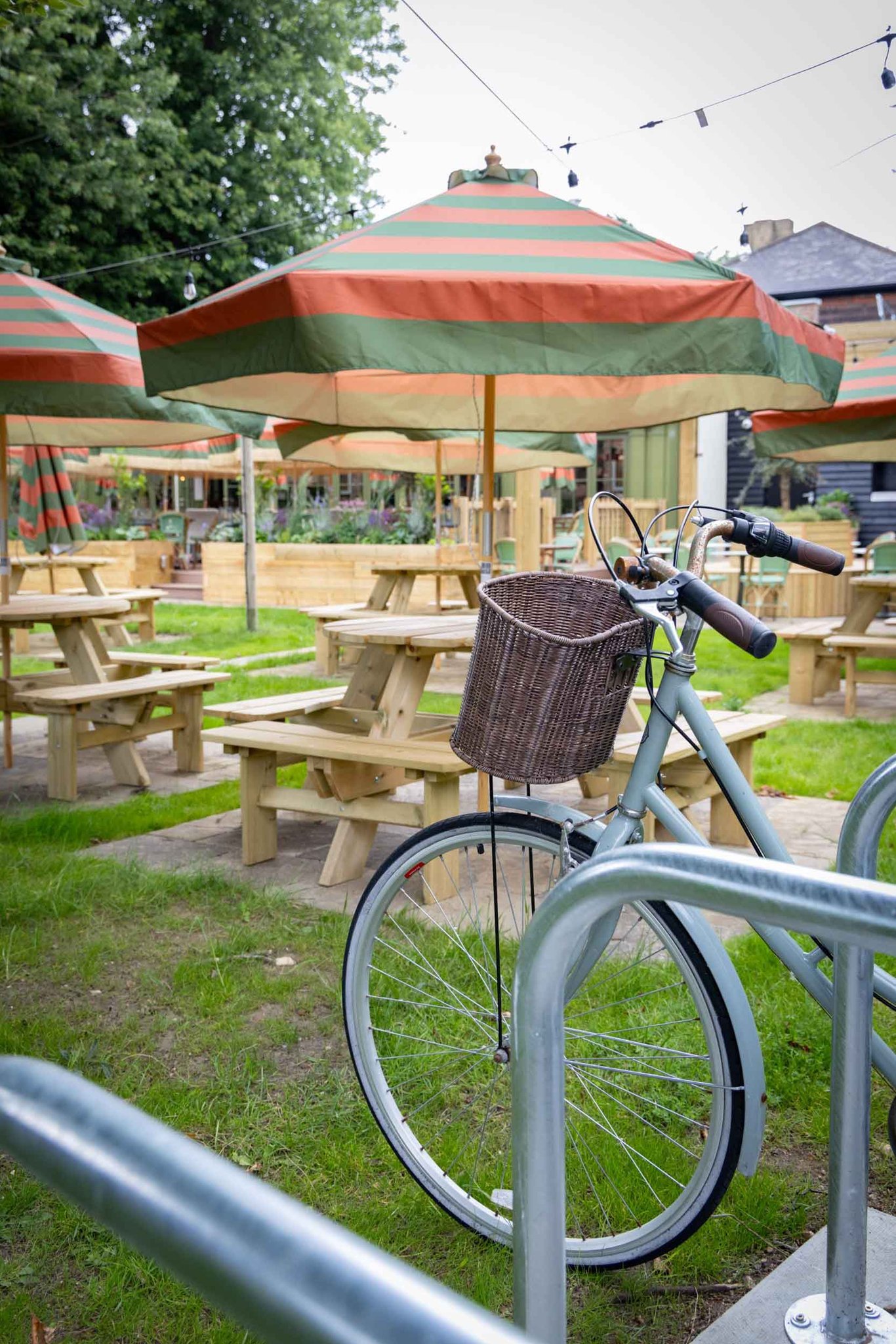 the-ragged-robin-godalming-exterior-080_S