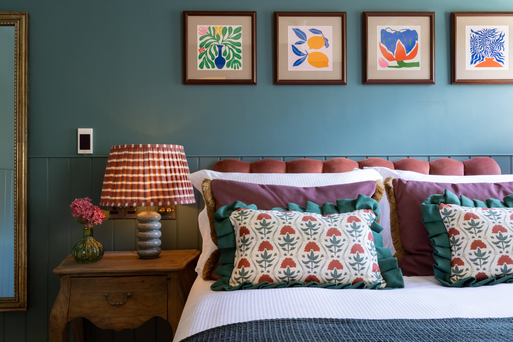Comfy_Room-29_S