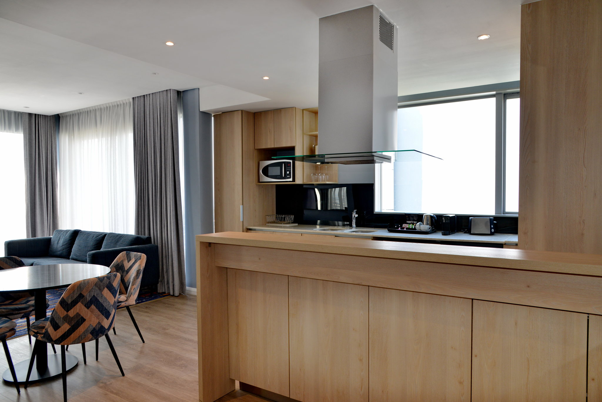Exec_Suite_Room_2017_(4)_S