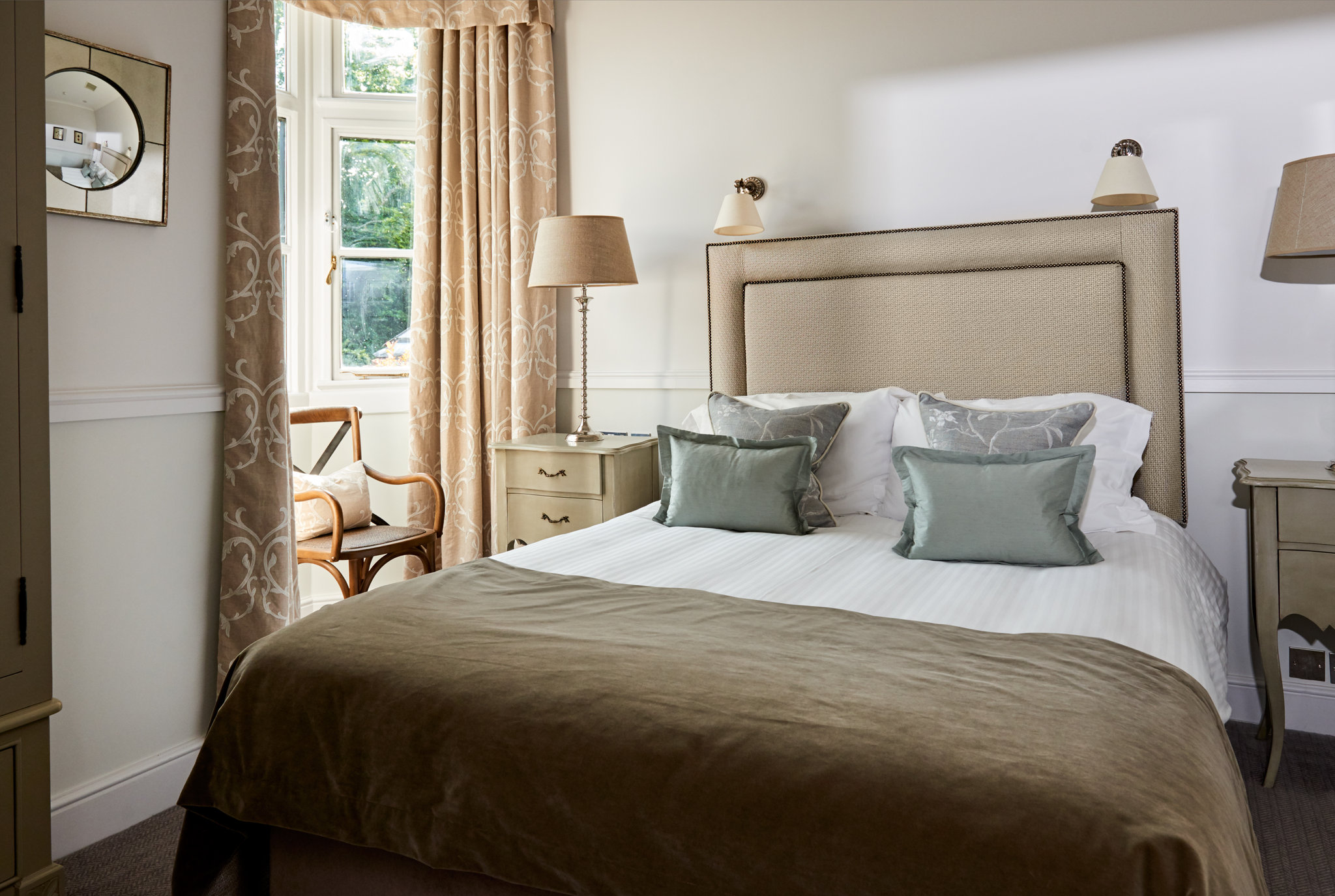 Manor_Suite_S