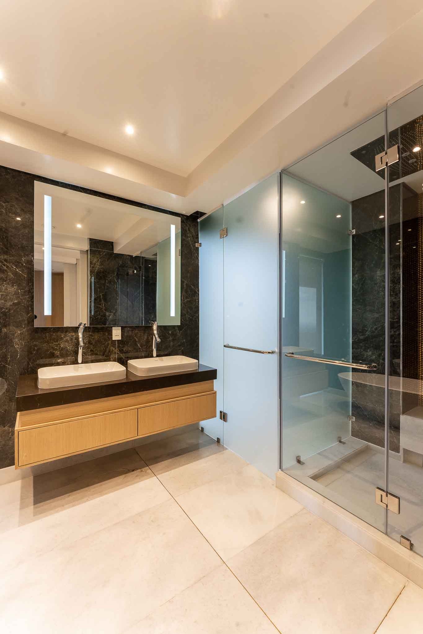 West_Penthouse_Room-09_S