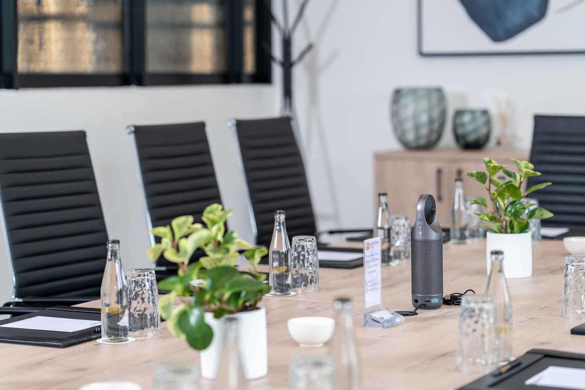 Boardroom-12_S