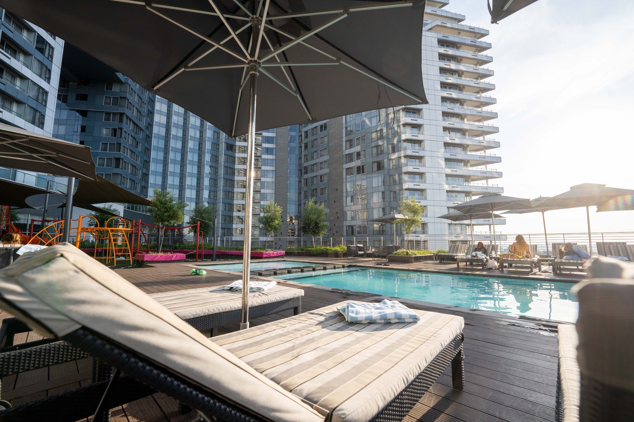 Pool_Deck-04_S