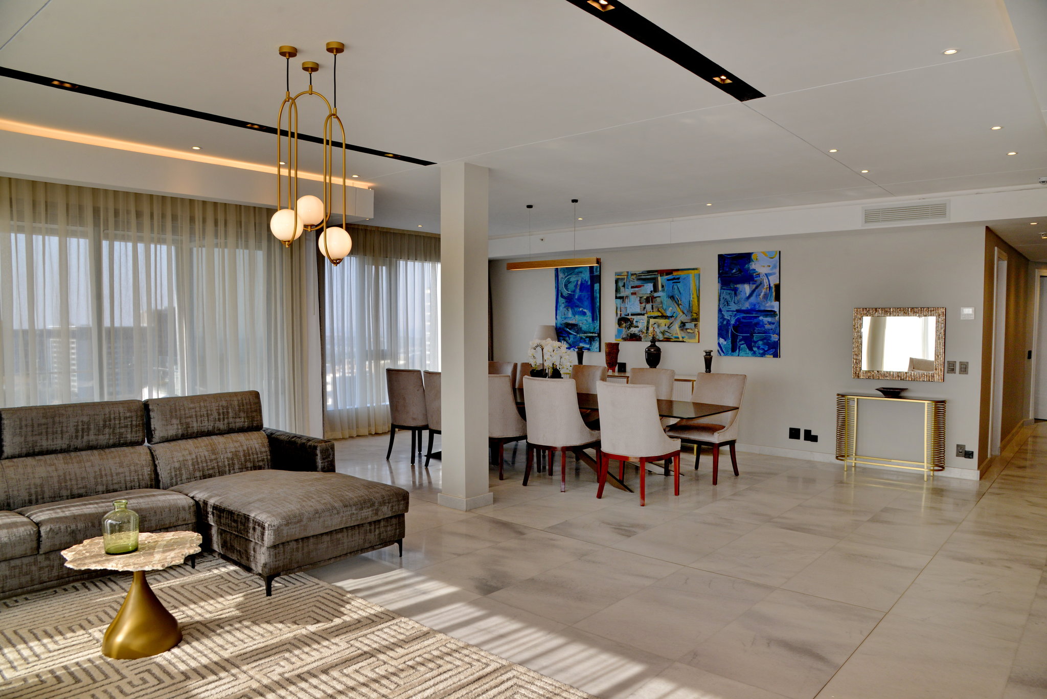 Room_Penthouse_East_(2)_S