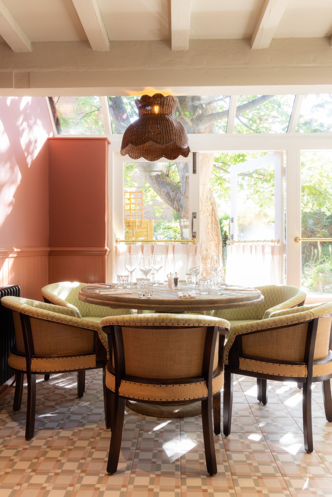 Restaurant-00_S