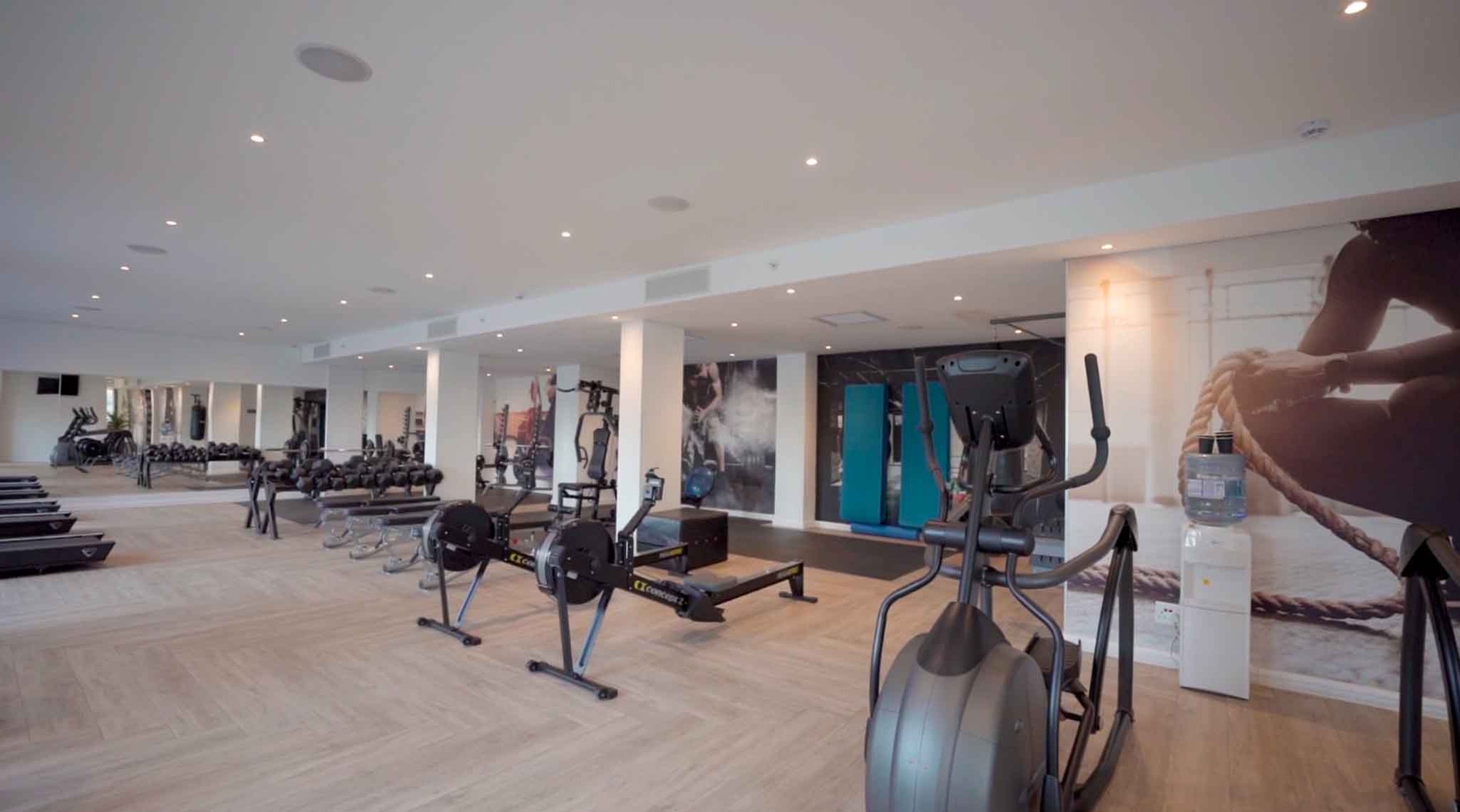 Gym-00_S