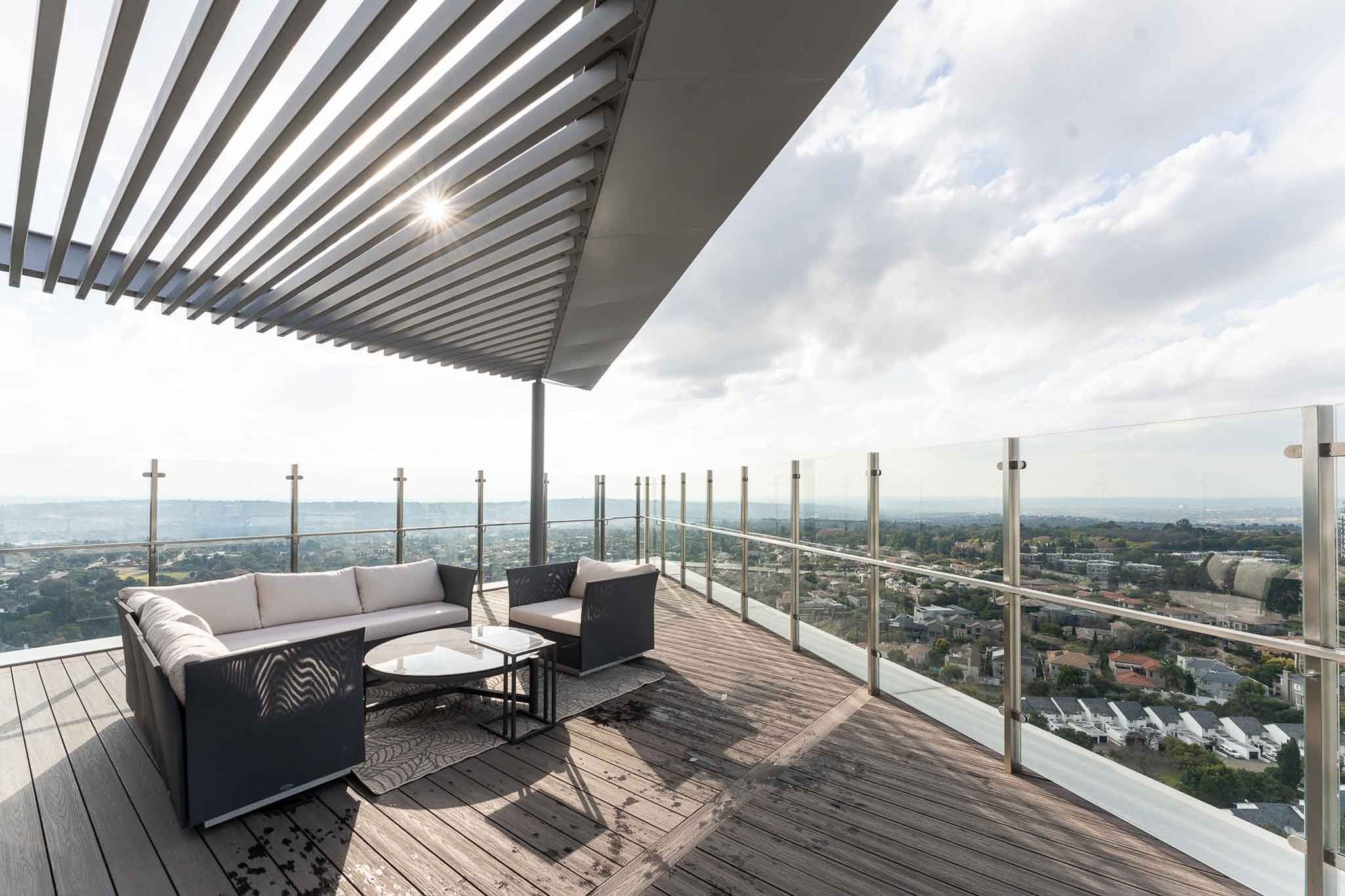 West_Penthouse_Room-14_S