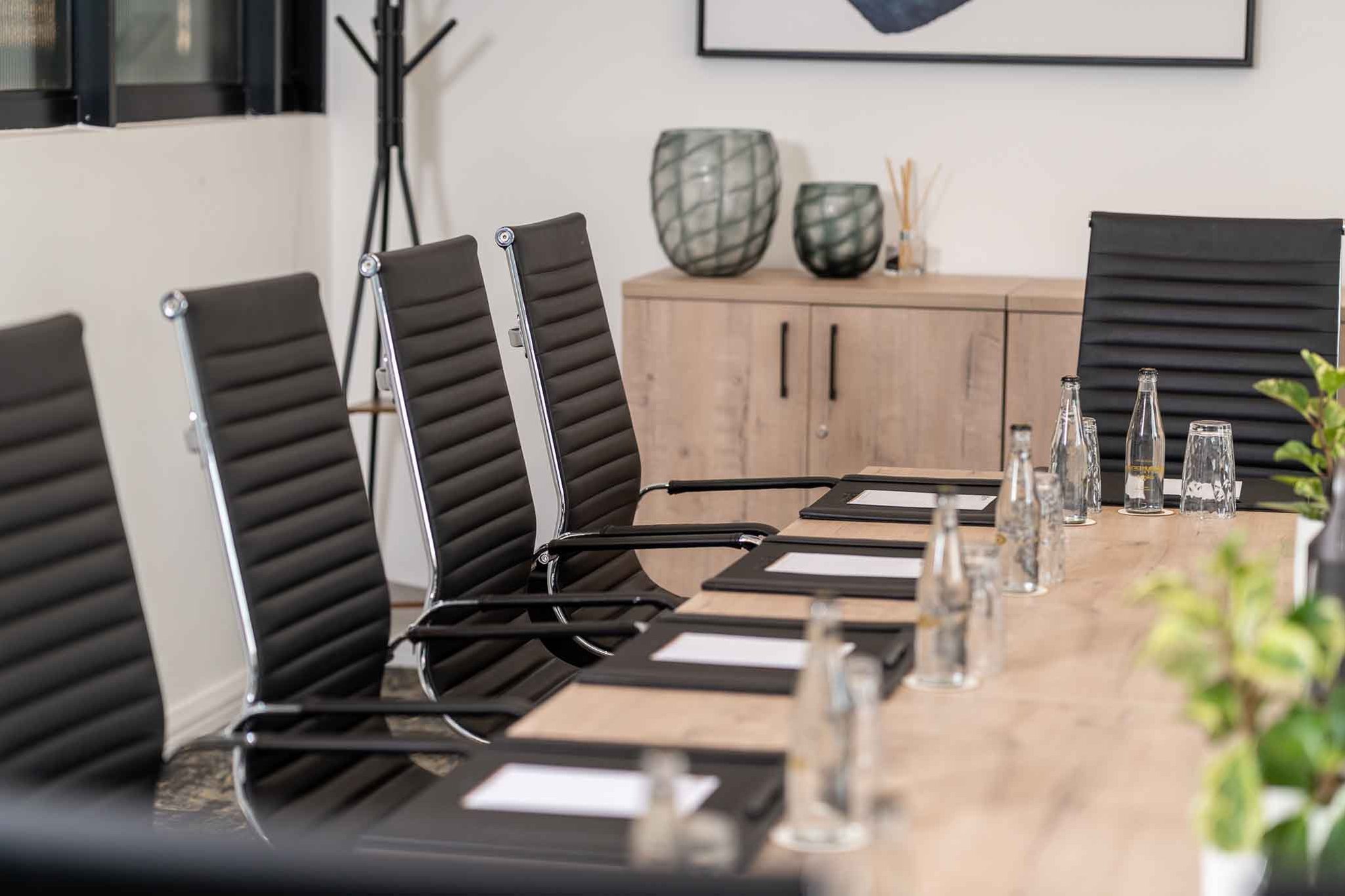 Boardroom-11_S