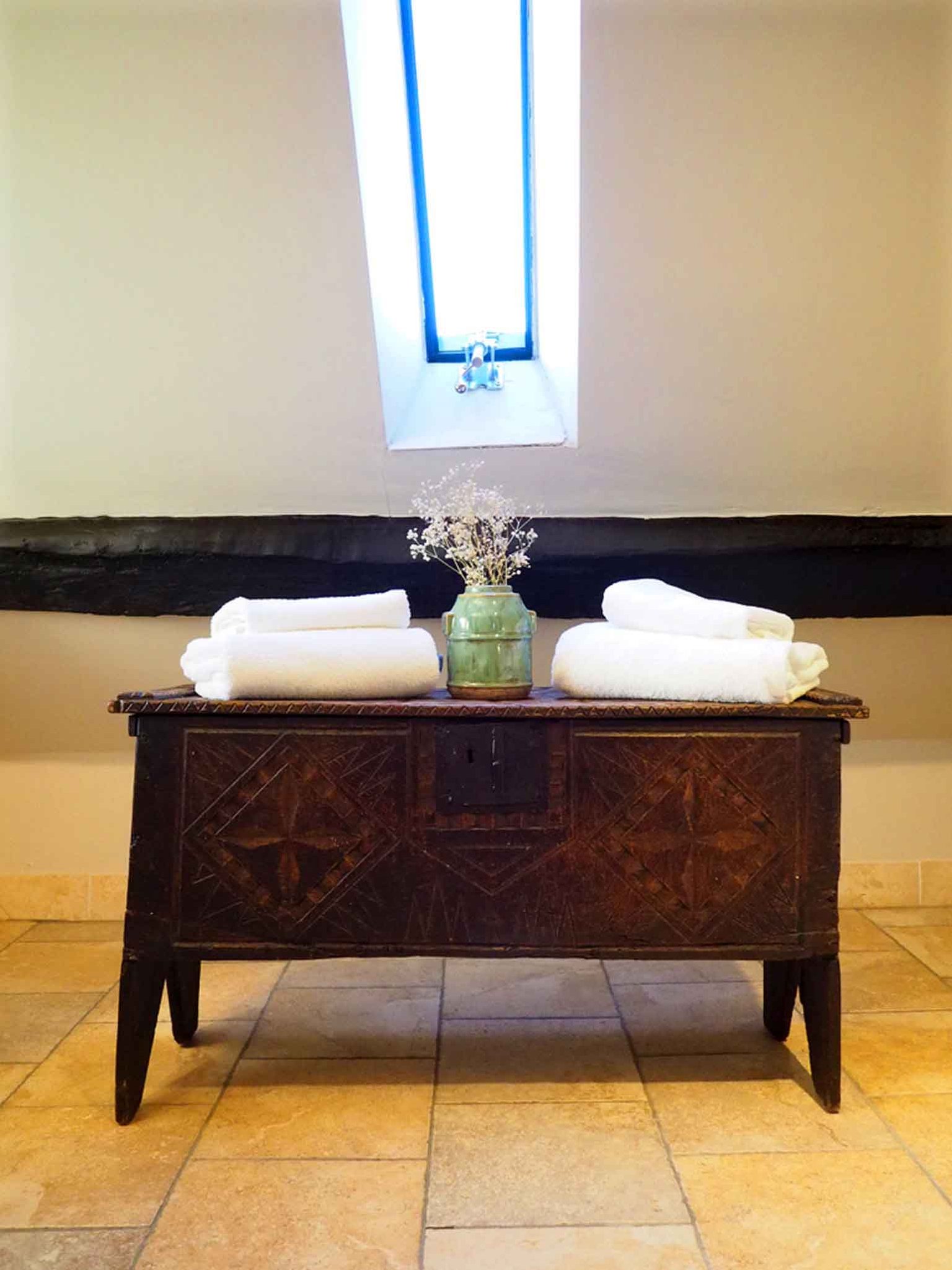 B1D_-_Superior_king_(3)_S