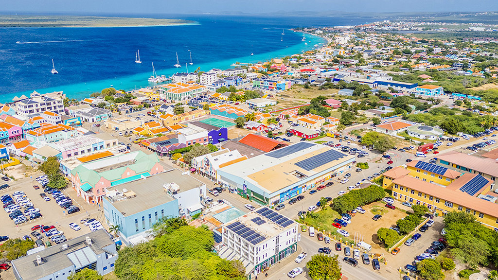 Kralendijk_Aerial_-web_R