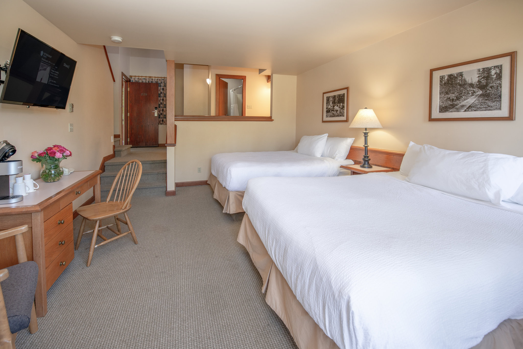 Garden_View_Family_Loft-05_S